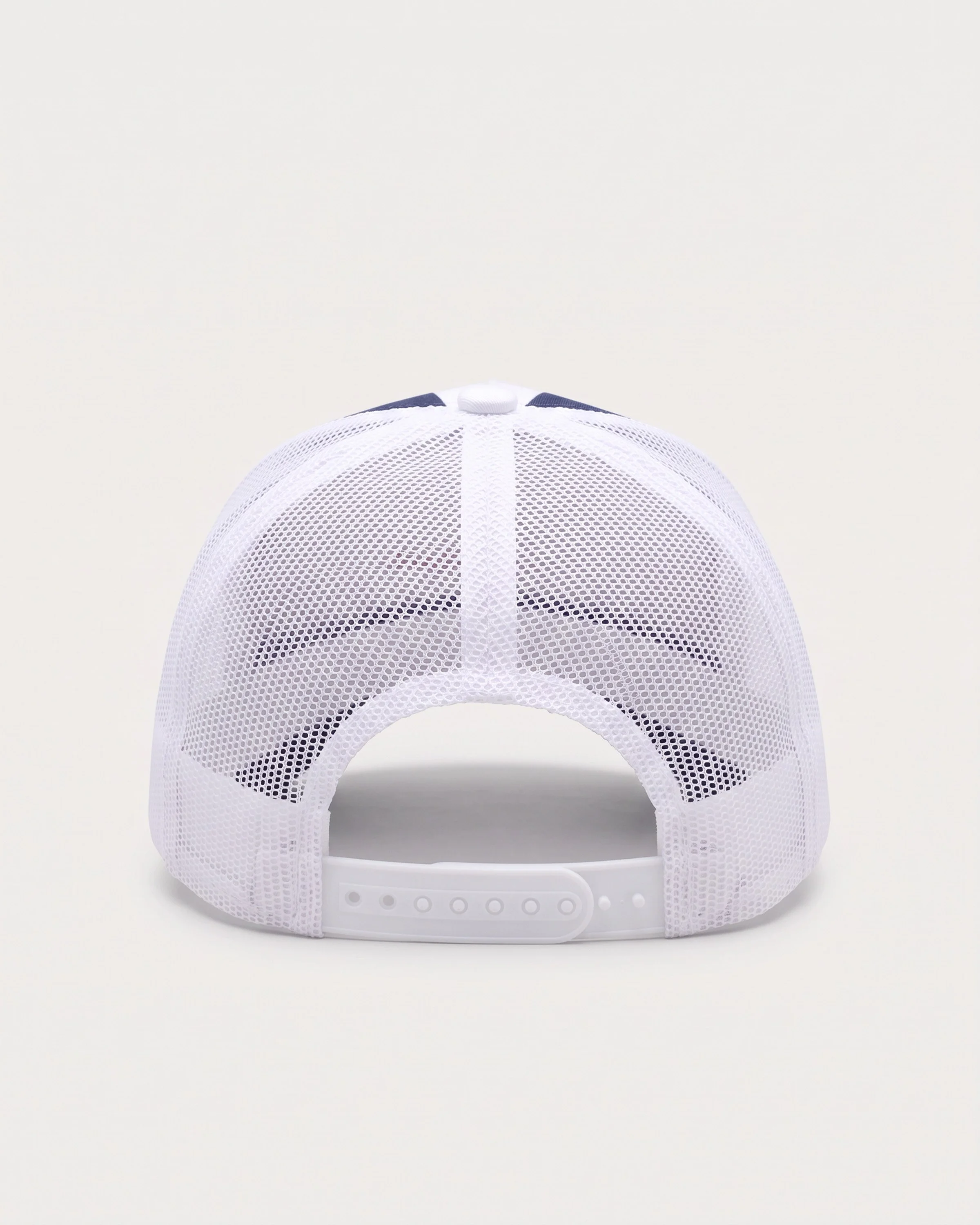 101_racing-collection_trucker-cap_back.jpg