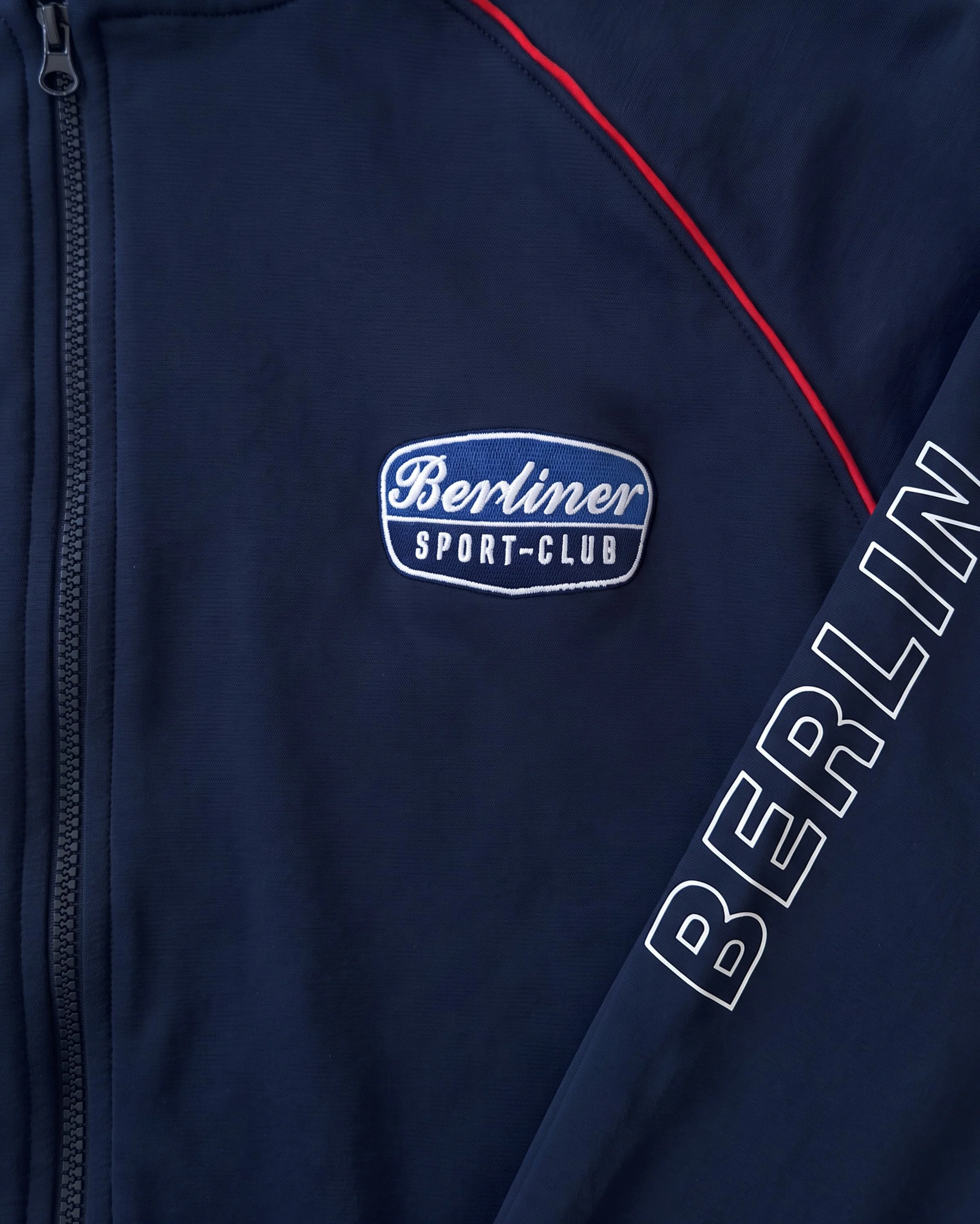 101_racing-collection_zip-hoodie_detail.jpg