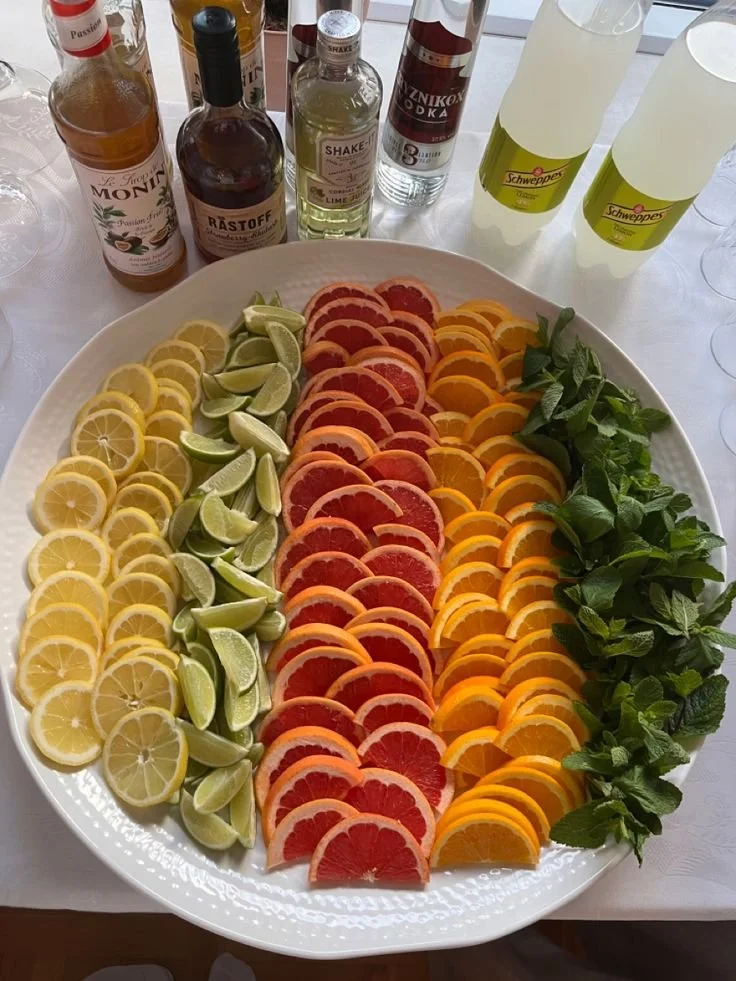garnish for gin cocktails
