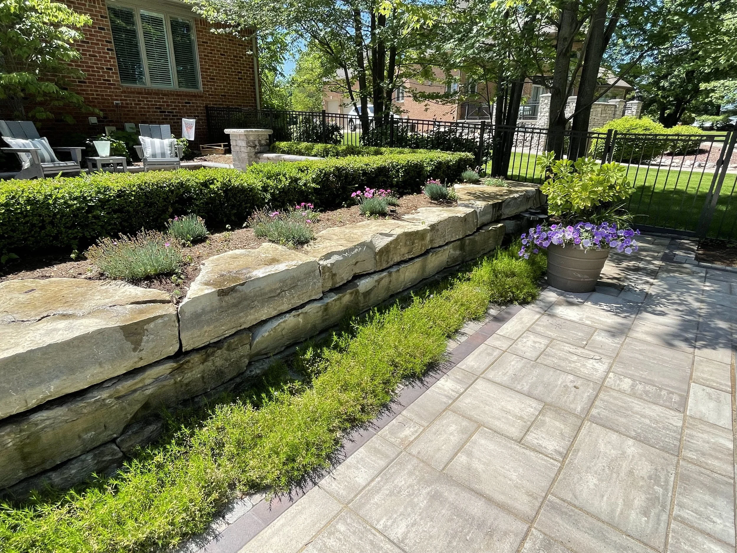 Retaining wall construction in Macomb, Shelby, Washington Township MI