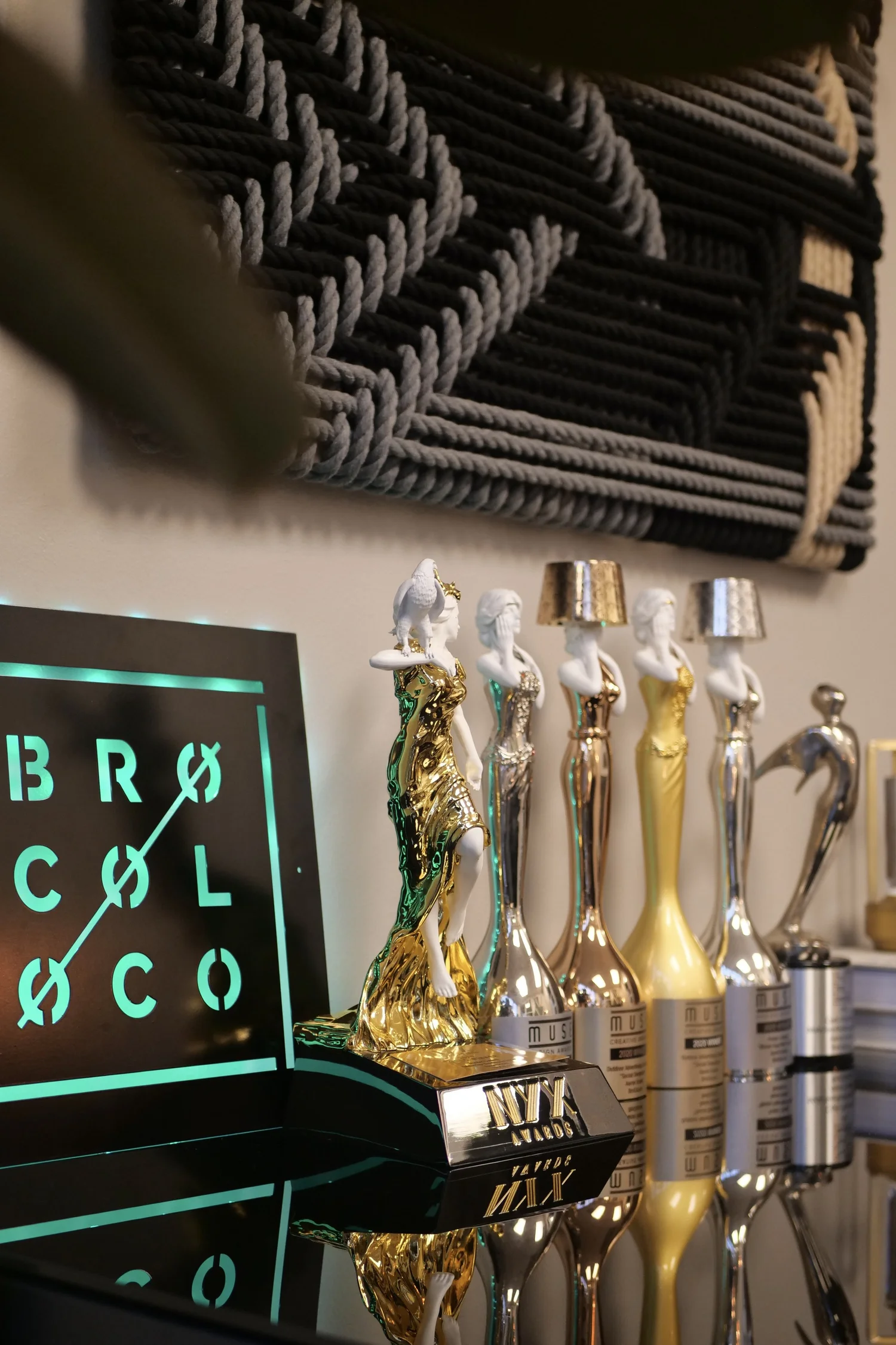 BroCoLoco | The Story Behind a Rope & Textile Art Studio Crafted for ...