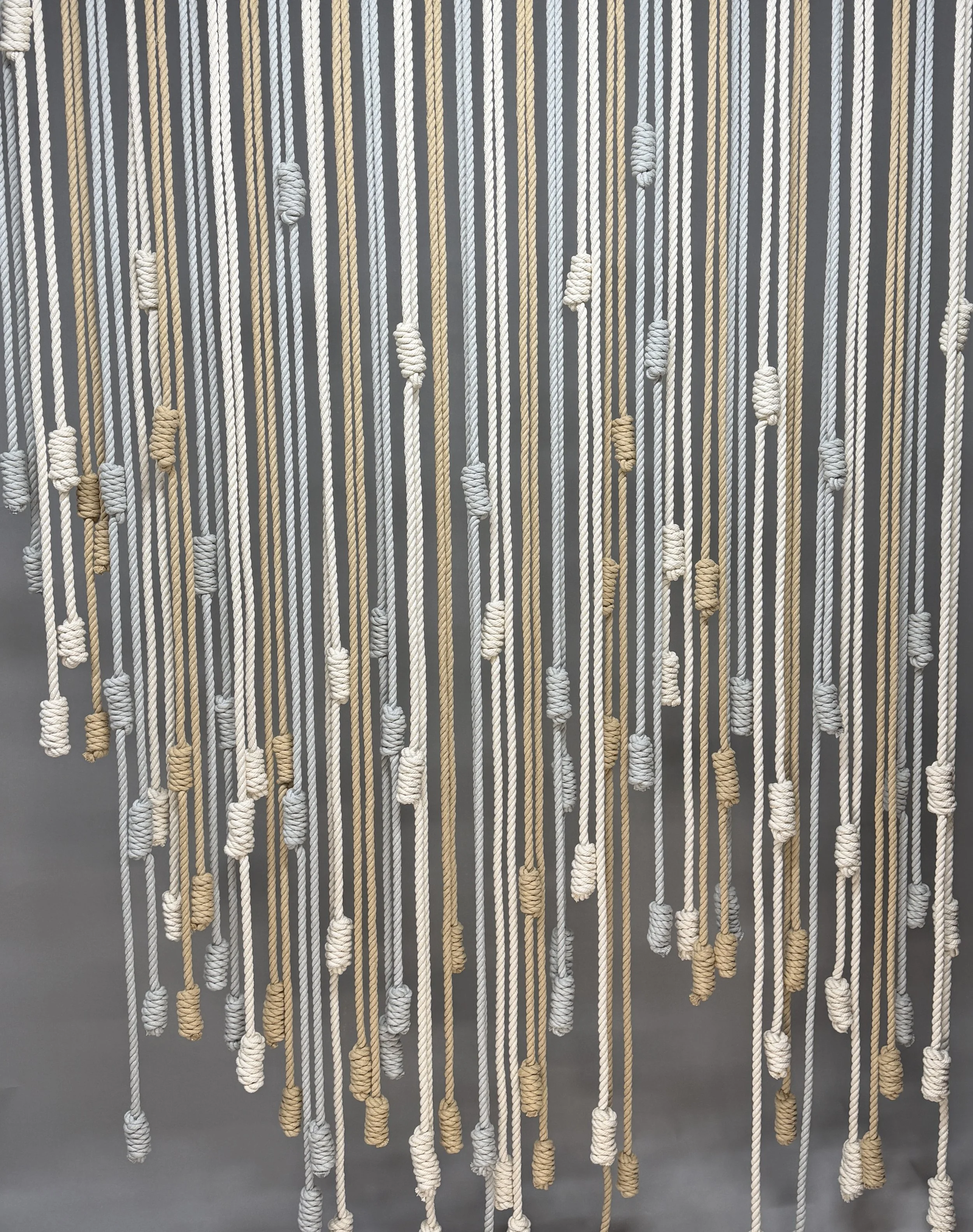 BroCoLoco_Waterfall Rope-Array dividers_02.2.JPG