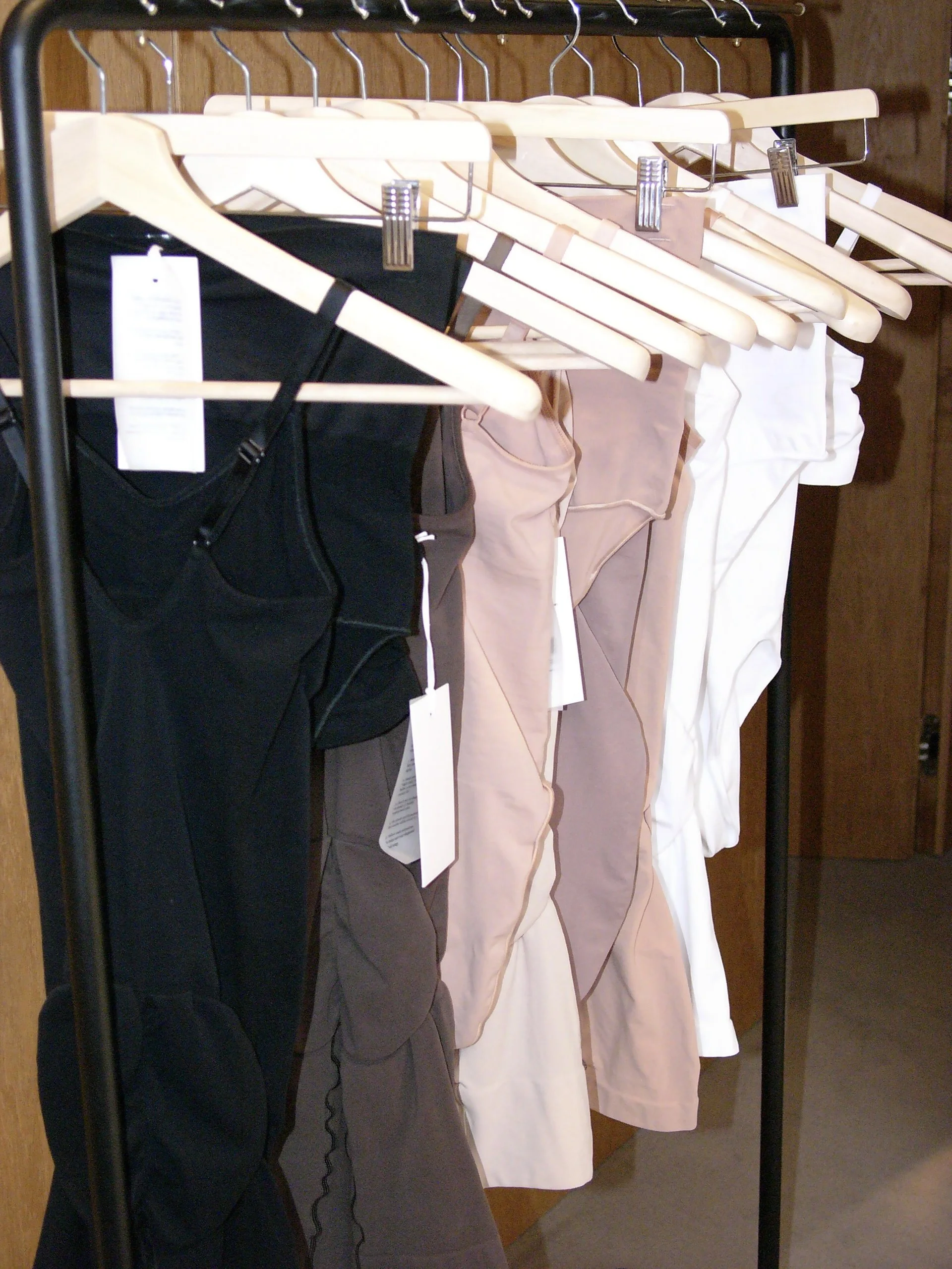 L1010392 2.jpg