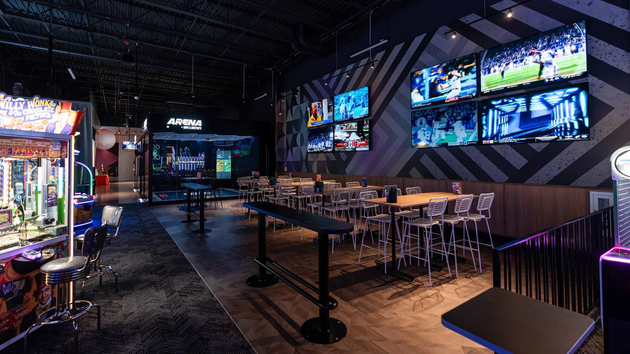 Dave & Busters--13.jpg