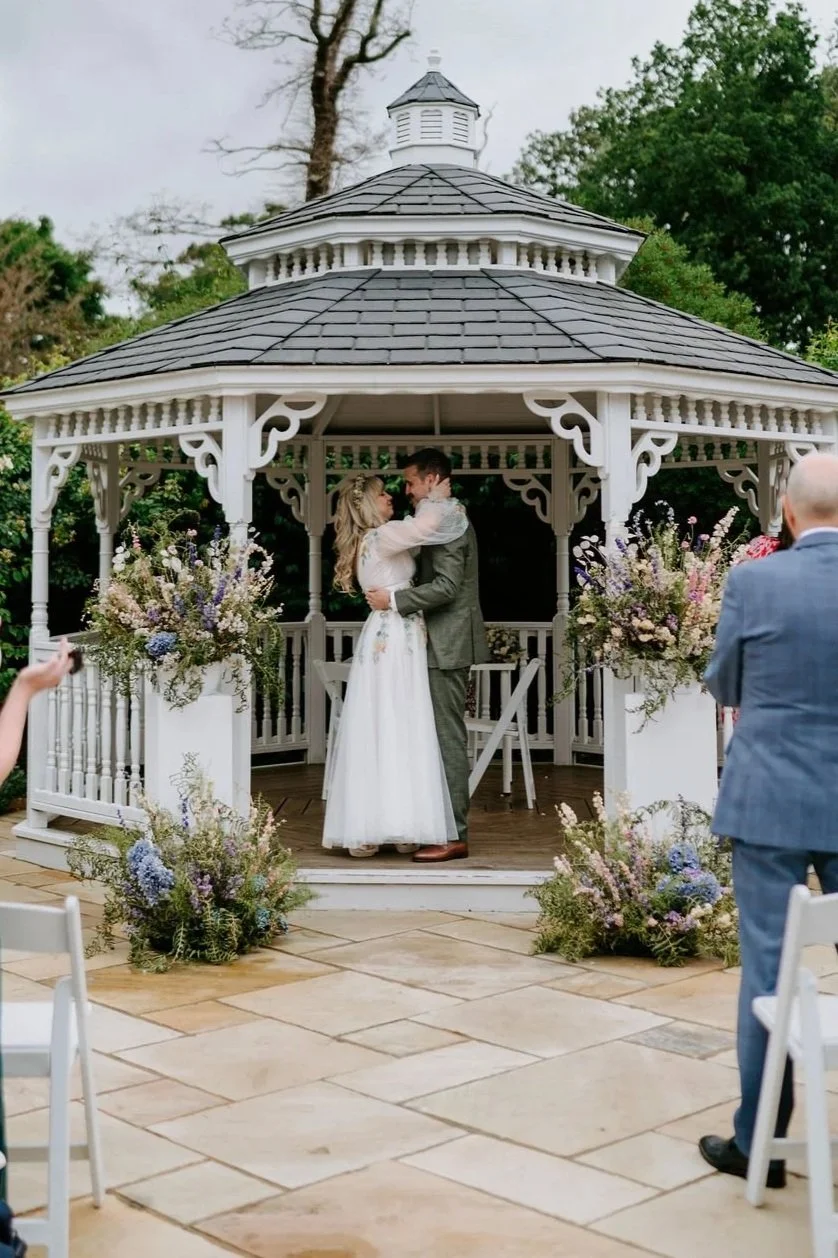 02MordenHouse_A&ALondonWedding_@hannahbainphotography-04437 (1).jpg