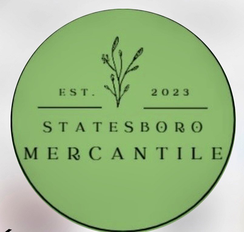 We are so excited to join new retailer @statesboromercantile Statesboro Mecantile!! Our laundry program will be available when they open! If your in the area, pop by and say hi to Ashlee! 

#GoldLionFarm #Statesboro #StatesboroGeorgia #StatesboroMerc