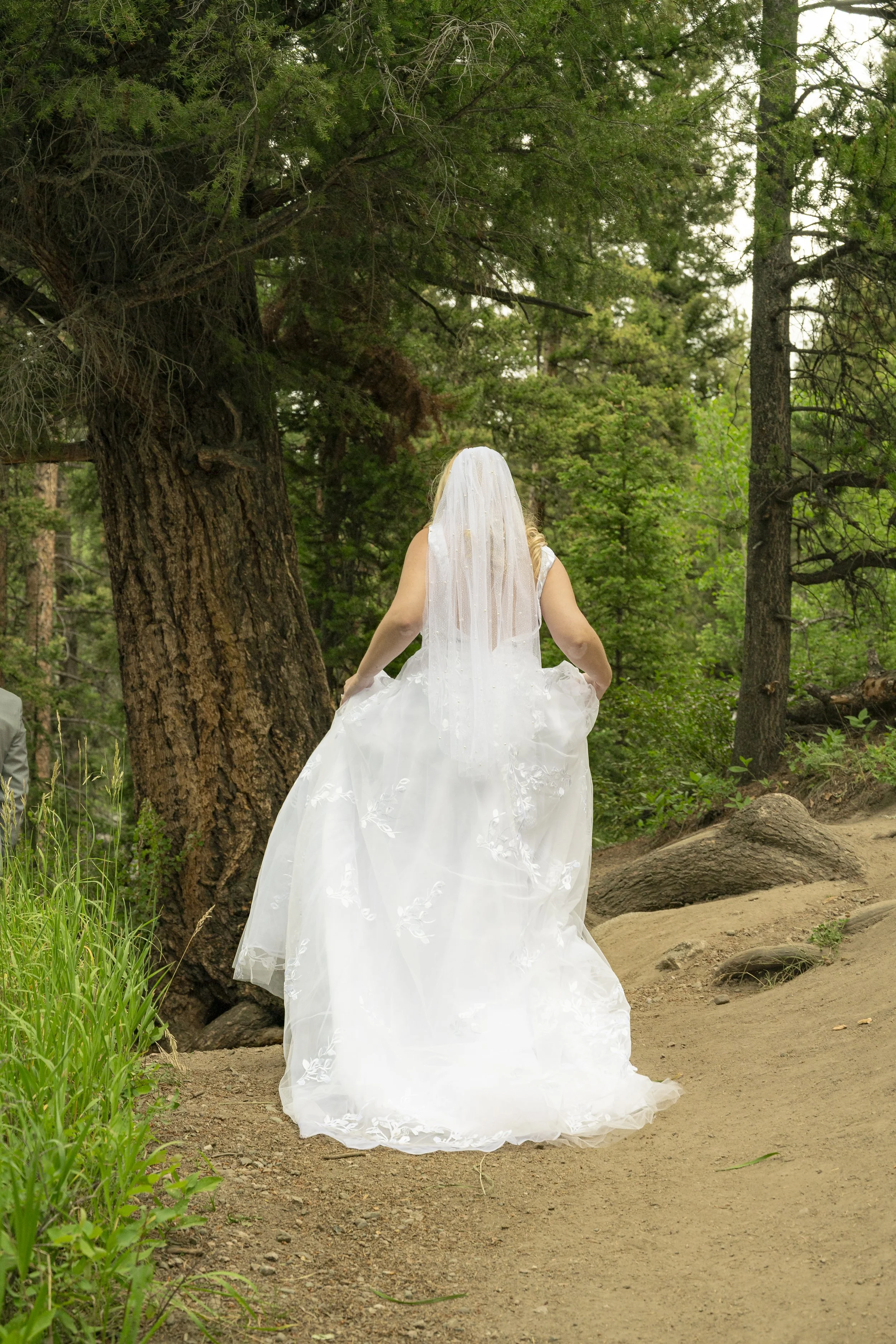 Zach+Hannah Beartooth Bridals and Garden Ceremony at the Chamberlin Inn 2025