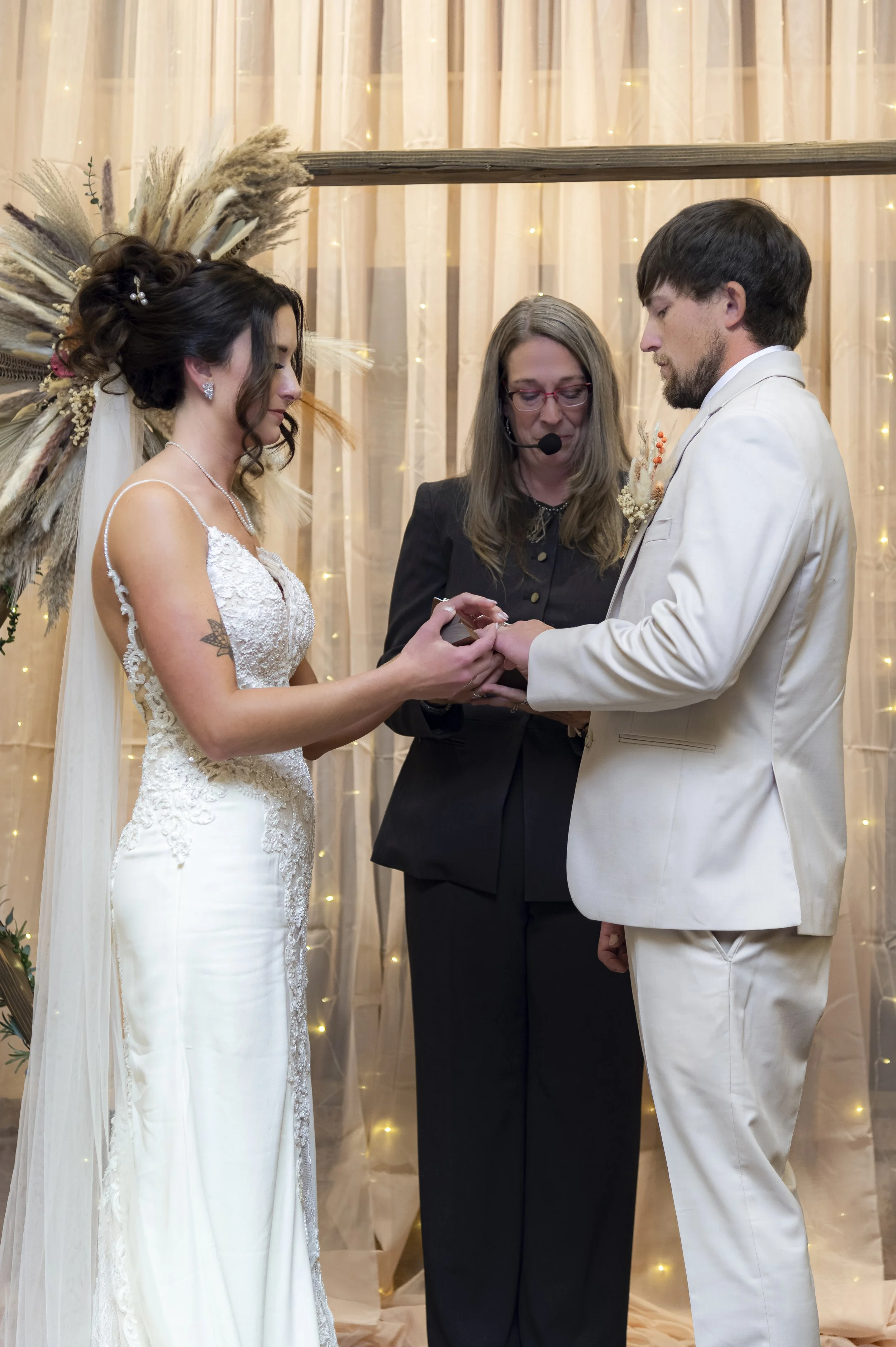 Garrett+Cassy_Wedding-226.jpg
