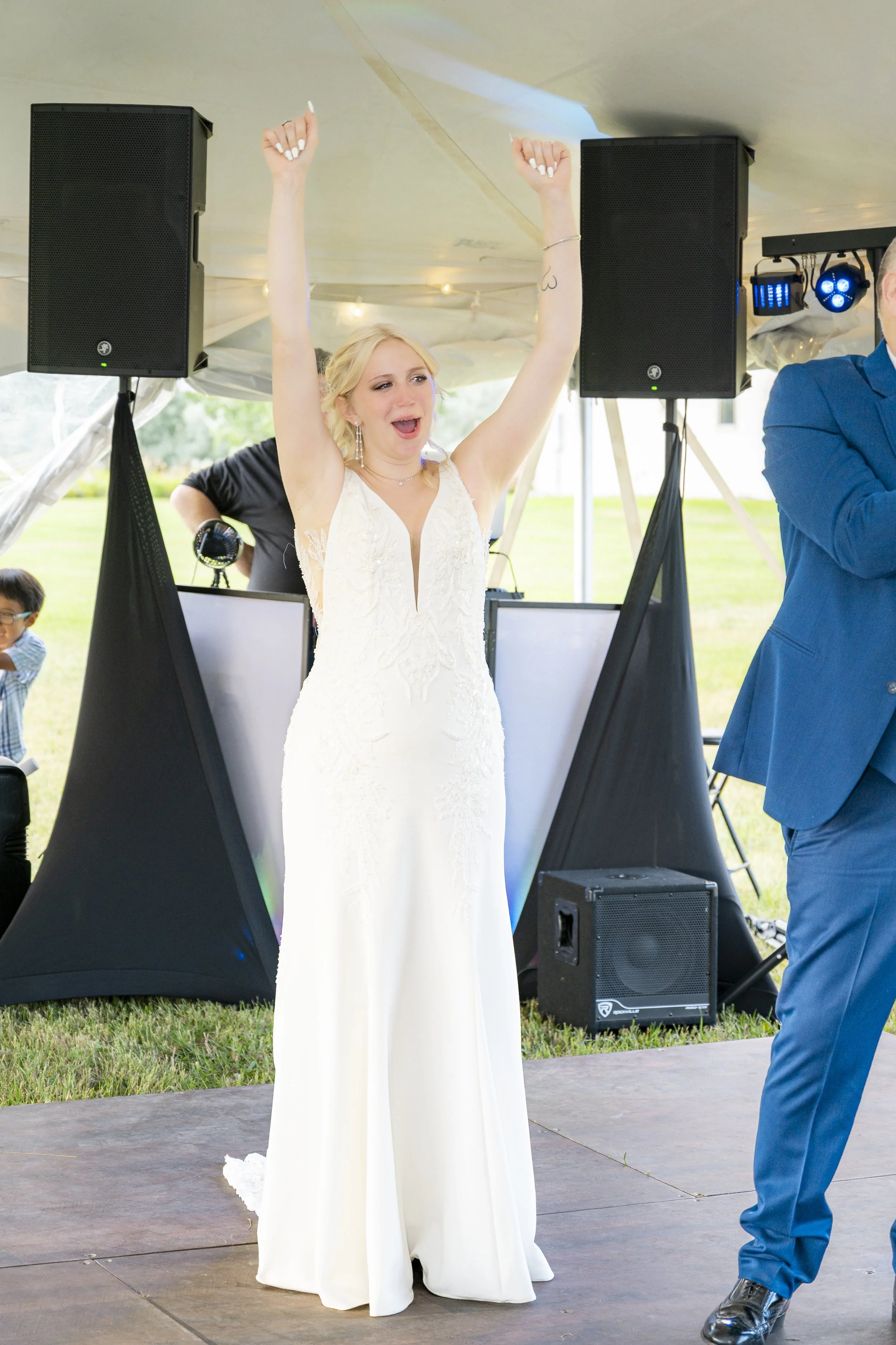 Caynen+Abby_WeddingSneakPeeks-162.jpg