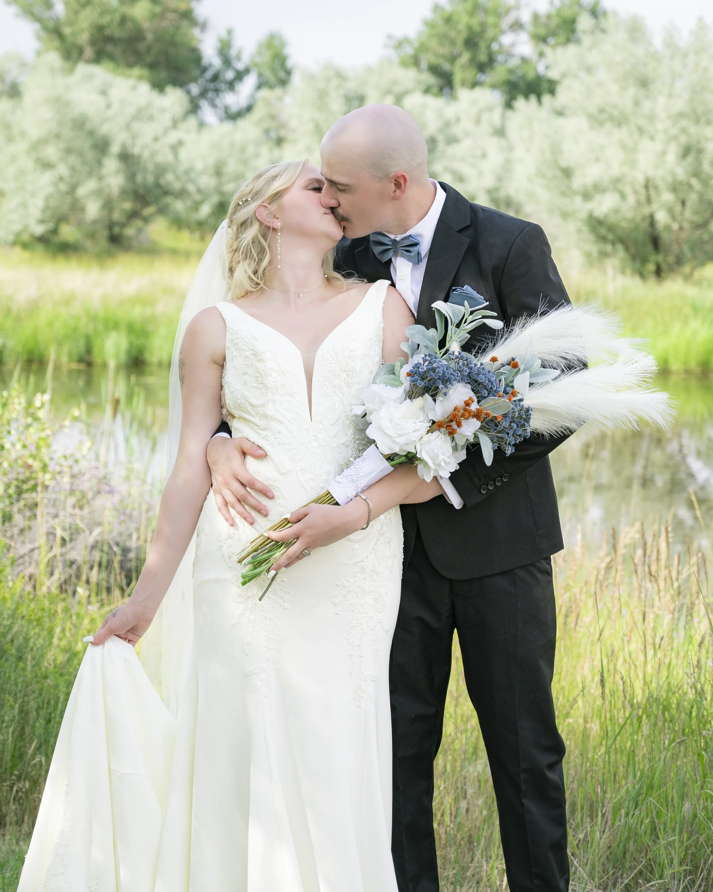 Caynen+Abby_WeddingSneakPeeks-126.jpg