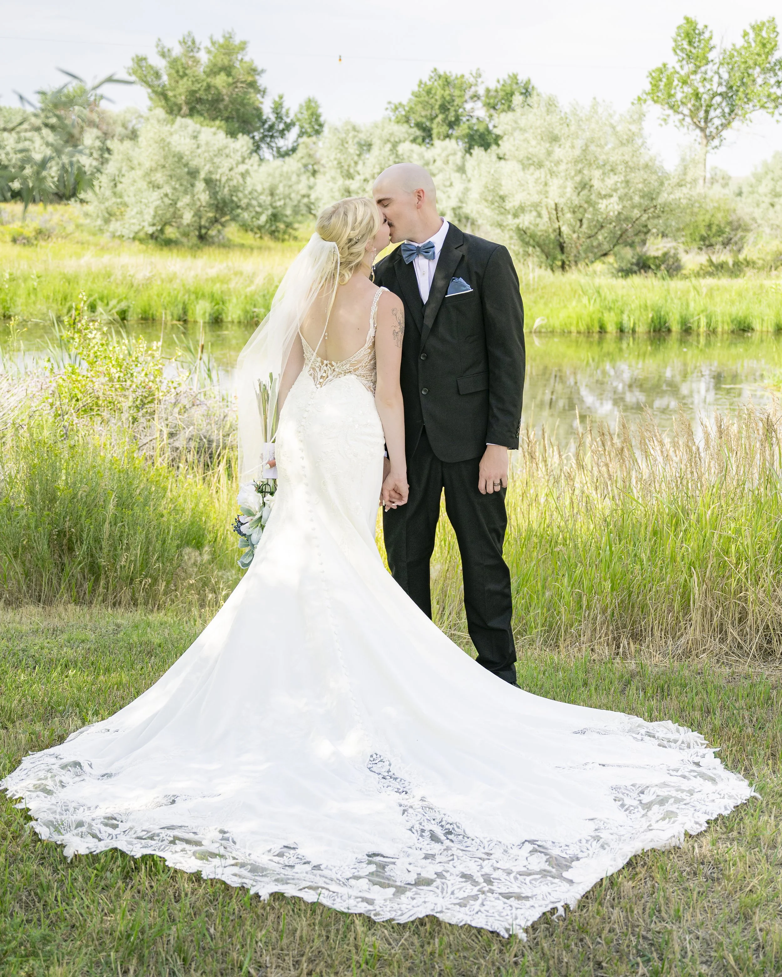 Caynen+Abby_WeddingSneakPeeks-122.jpg