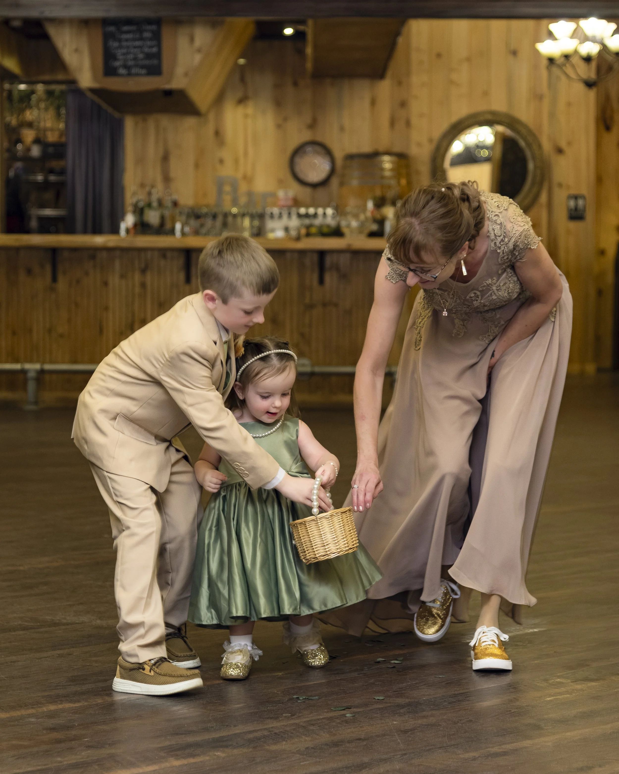 Garrett+Cassy_Wedding-195.jpg
