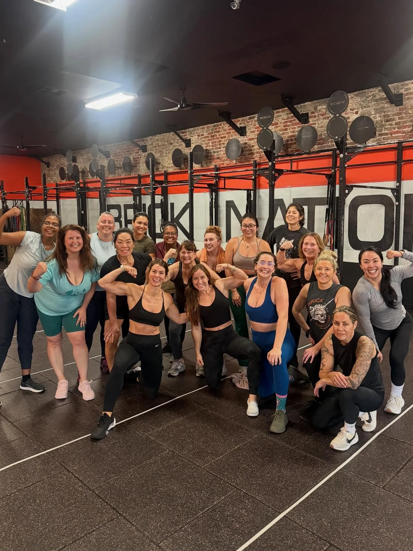 And just like that&hellip; Women&rsquo;s Lift CLUB is back!

📝✨Writing our own story this year with every rep!! All levels and ladies welcome&mdash; just show up and @coach.johnnie and I take care of the rest ;) 

Every Saturday @ 7:45am📍@bricklosa