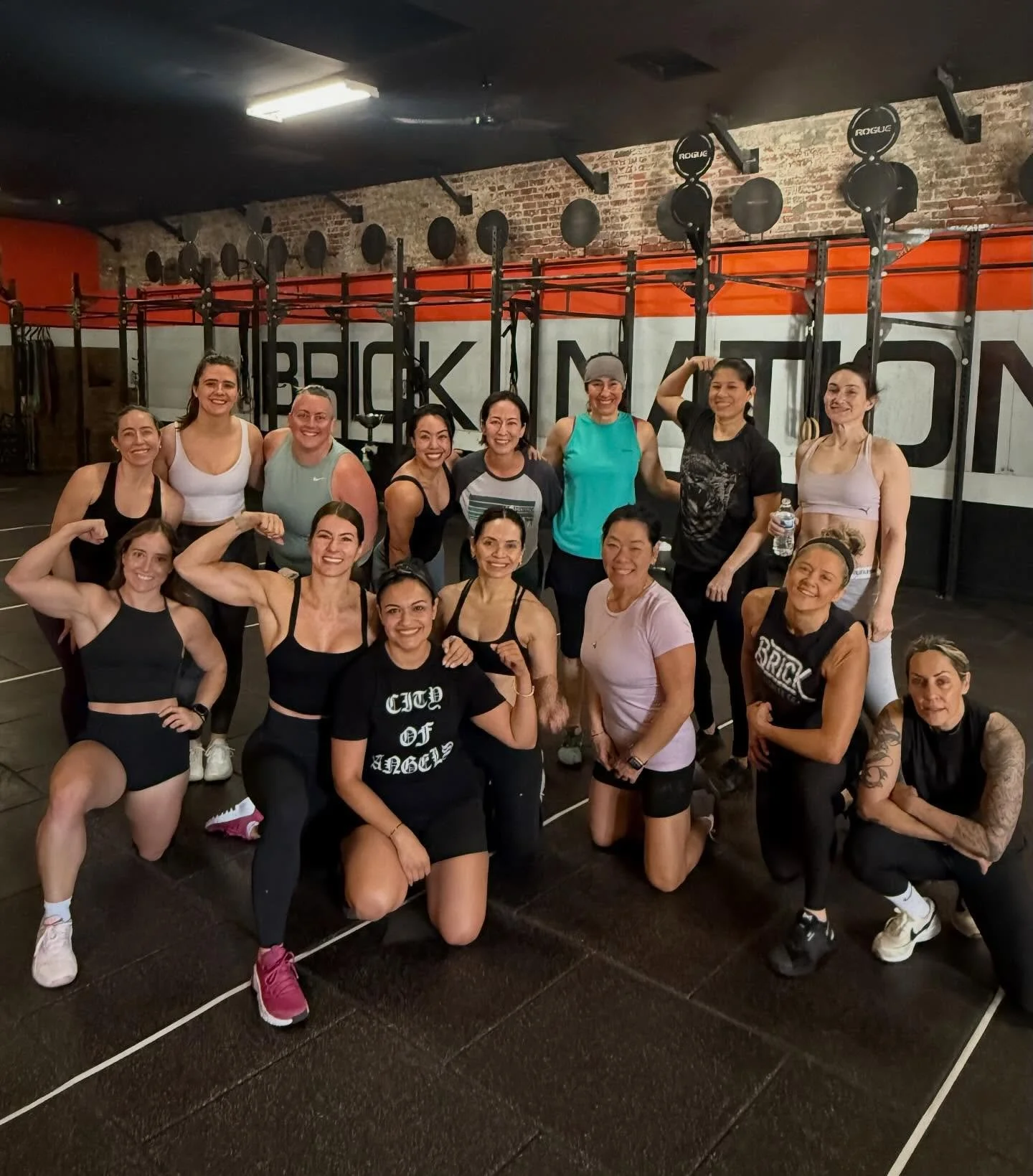 Overheard Lift Club: 

&ldquo;We&rsquo;re lifting heavy&hellip; we need more ratchet music.&rdquo; 

Hahahahaha. She wasn&rsquo;t wrong!! 
We just locked in one of our best months yet not only in progression of strength and position&hellip; But in ha