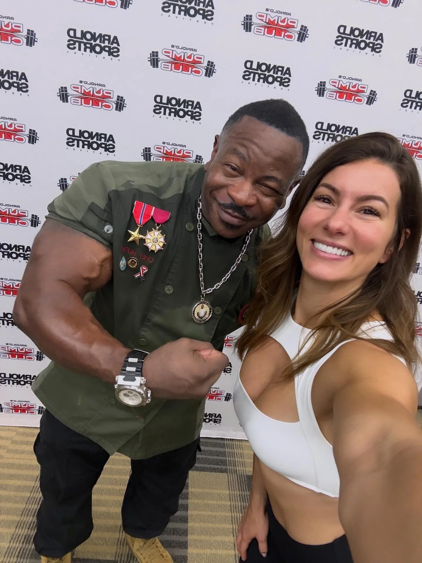 Day ✌️w/ @arnoldspumpclub at @arnoldsports!!! Can you spot me in the final photo? 

And special shout out to @realchefrush we&rsquo;re cooking for the whole village on Saturday!!!