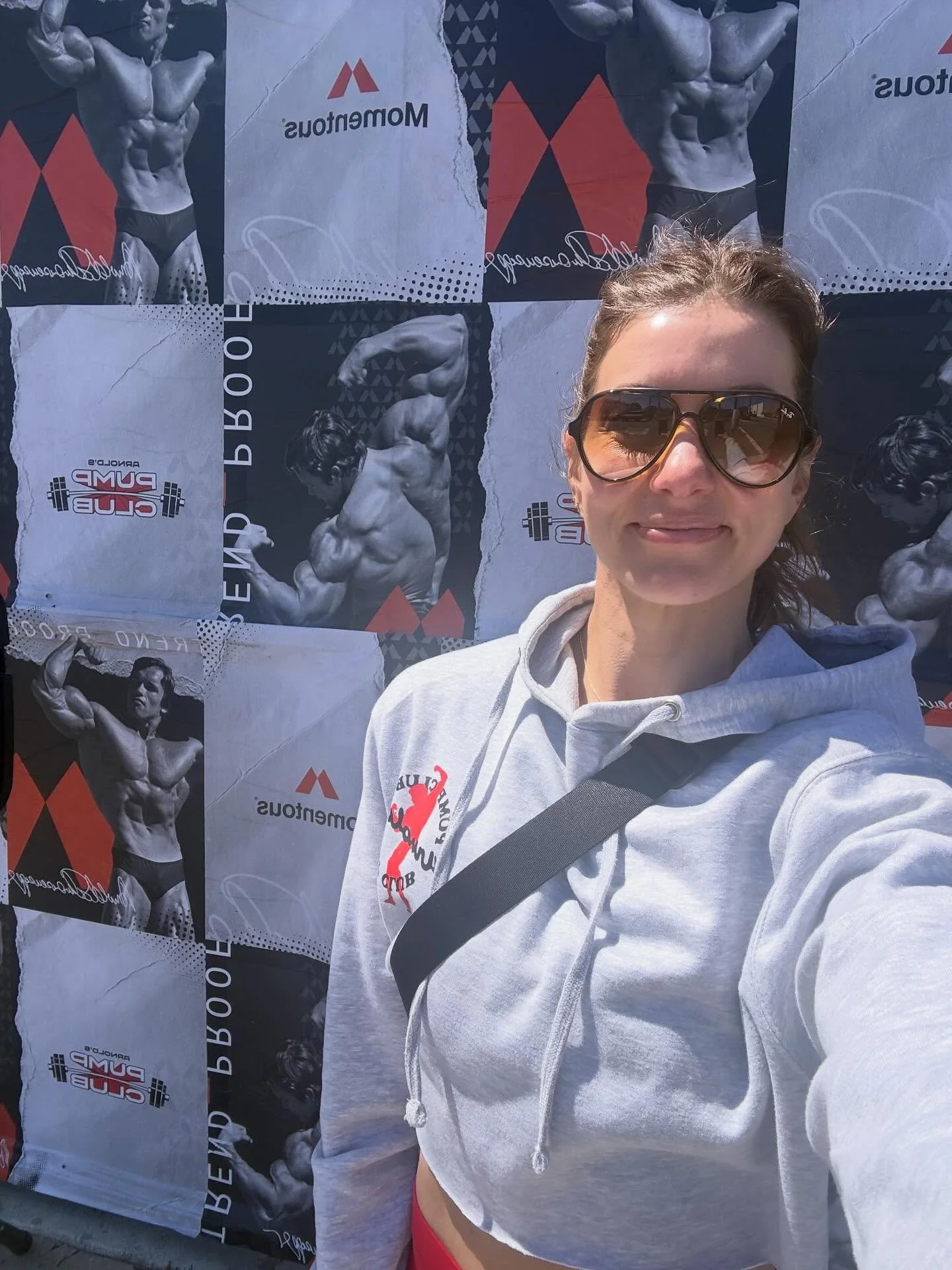 I ❤️ our @arnoldspumpclub family!

So many people on their own have found a home in our community. The sets and reps are the infrastructure&hellip; But it&rsquo;s everything in between that makes everyone here so successful. It&rsquo;s been unreal&he