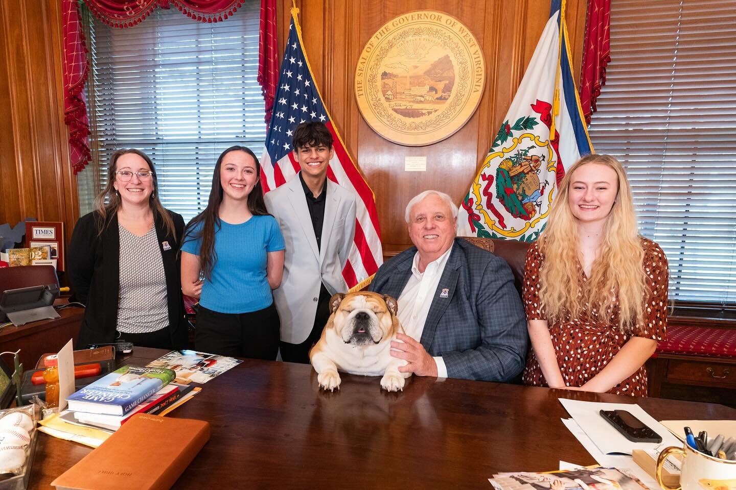 On Wednesday April 3rd, State Parliamentarian Ali Neff presented this years WV FBLA state pin to Governor Jim Justice. The Pin was designed by her. Also in attendance to the meeting was WV FBLA State Advisor Sarah Wamsley, WV FBLA Vice President Linc