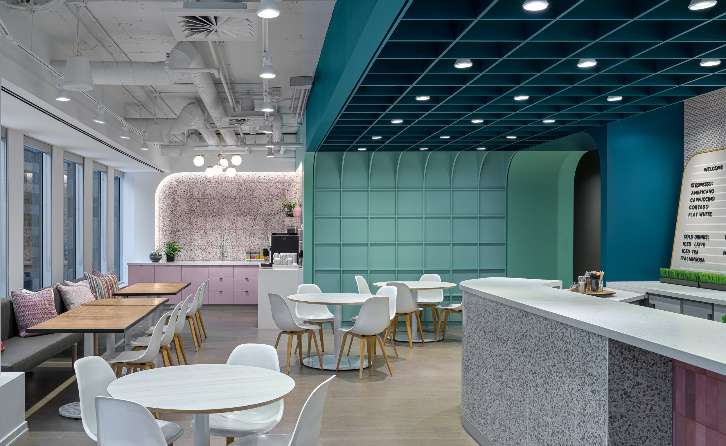 InStudio_Shopify_11.18.22_28496_HDRC1-EnhancedC1.jpg