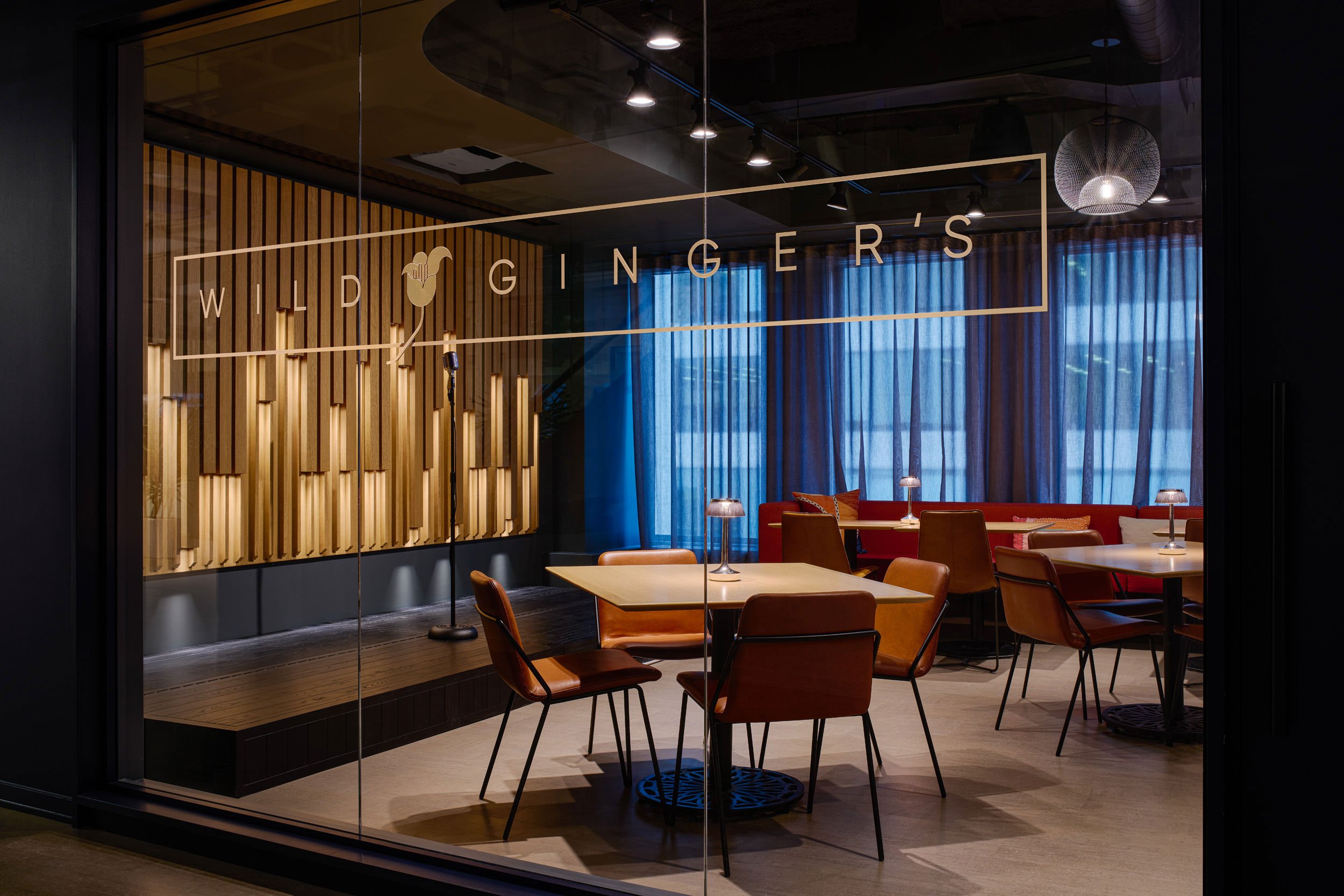 InStudio_Shopify_11.18.22_28639_HDR-EnhancedC1.jpg