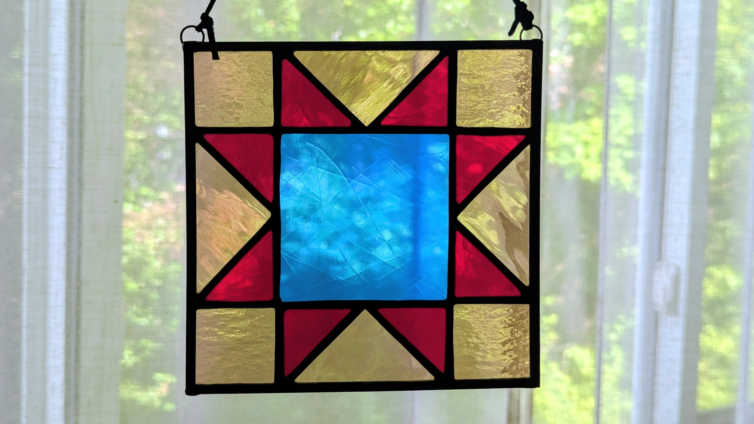 blue red quilt window horizontal.jpg