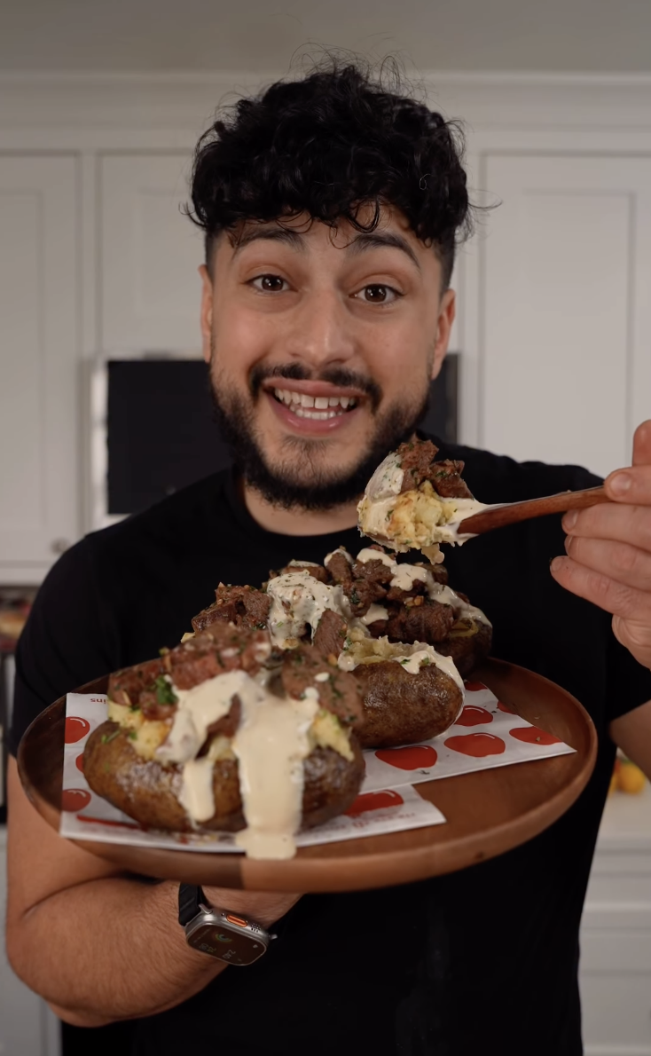 GARLIC BUTTER STEAK POTATOES