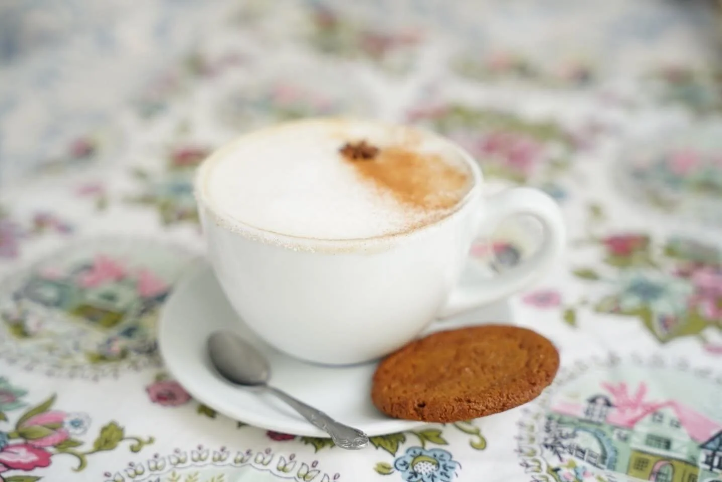 It’s the last weekend to enjoy this delicious Fall Specialty Drink “Pumpkin Spice & Everything Nice” 🍃🍁