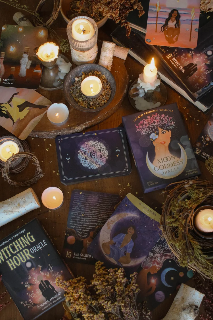 Moon Goddess Oracle Cards Review — Spirit Element
