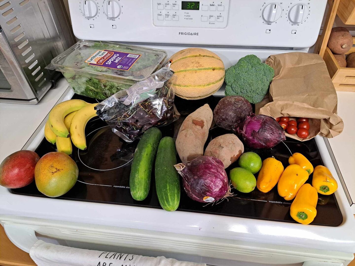 Project Food Box – Produce to the People