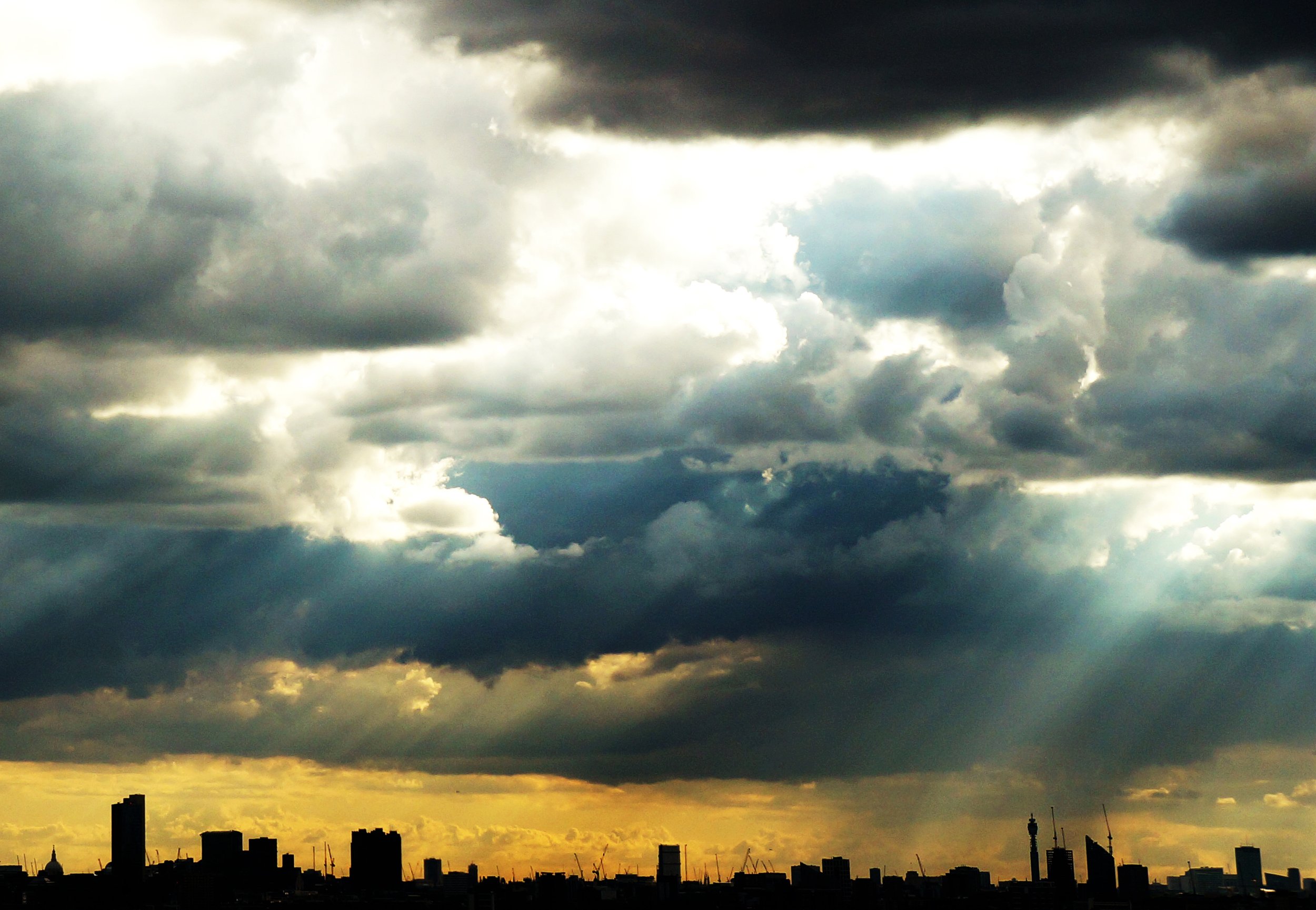 london-skyline-clouds-sky-dynamic-sunset-freeman-fung-photography.jpg