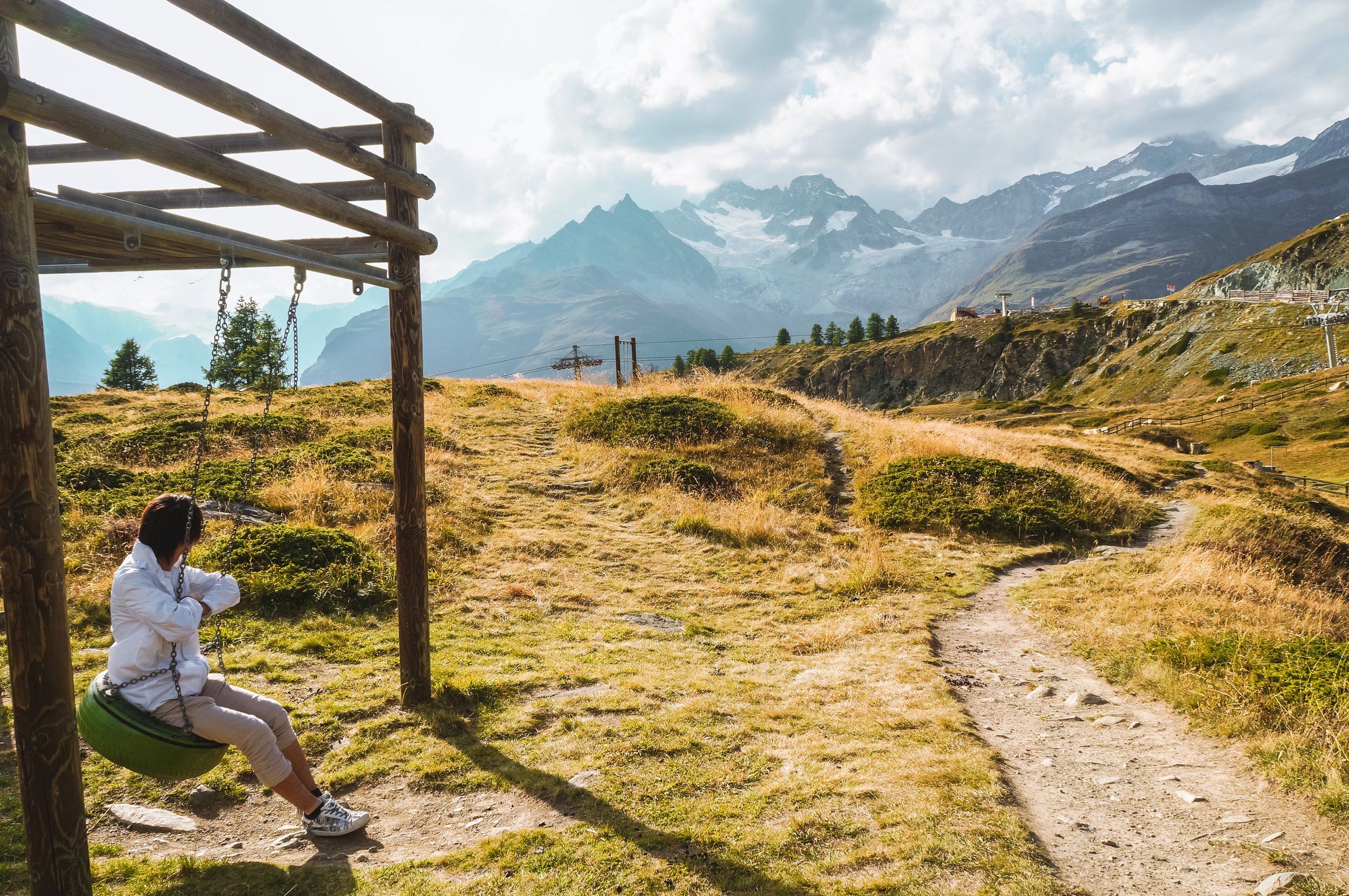 switzerland-nature-landscape-photography-hiking-travel-to-transform-freeman-fung-FF_Swiss Swing_Chill.jpg