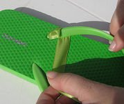  decorate flip-flops 