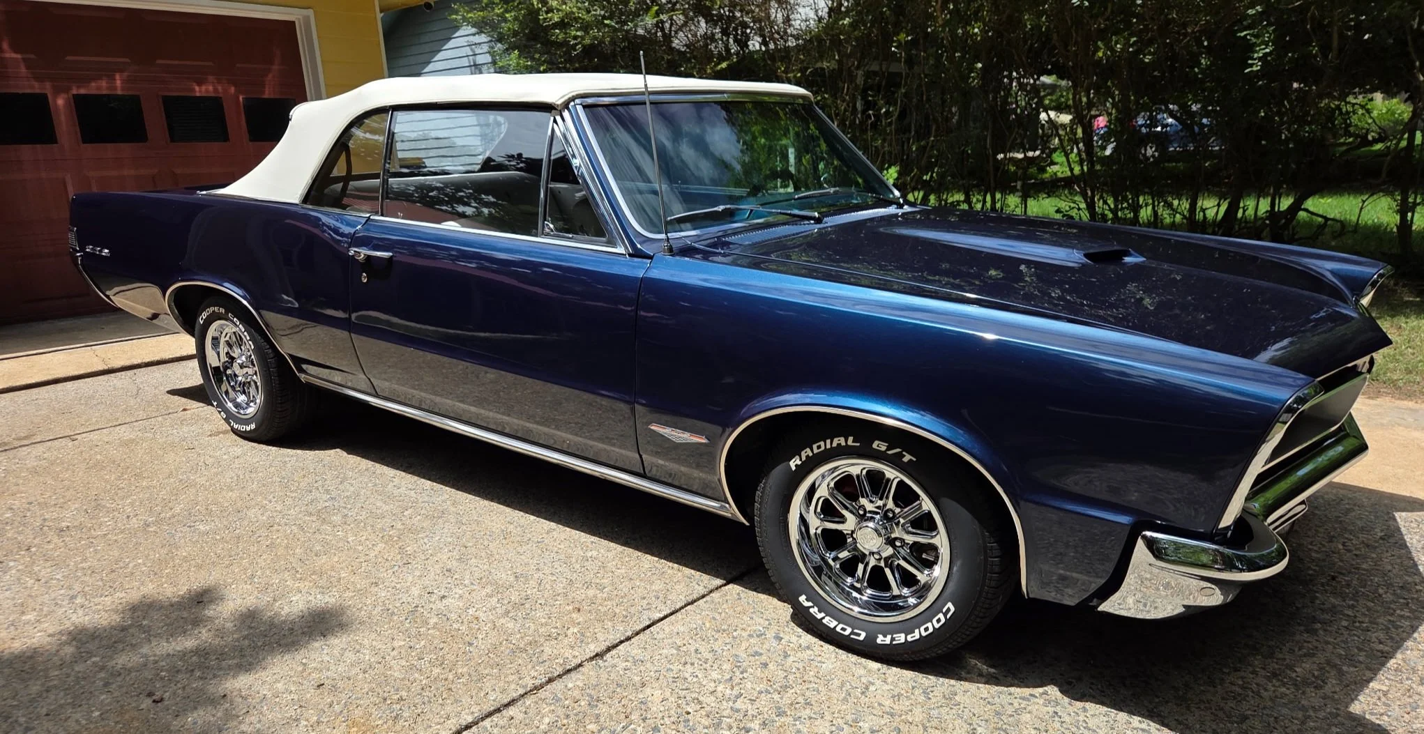 Antique Cars, Muscle Cars, Mobile Detailing, Mobile Polishing, Paint Correction, Interior Detailing, Exterior Detailing