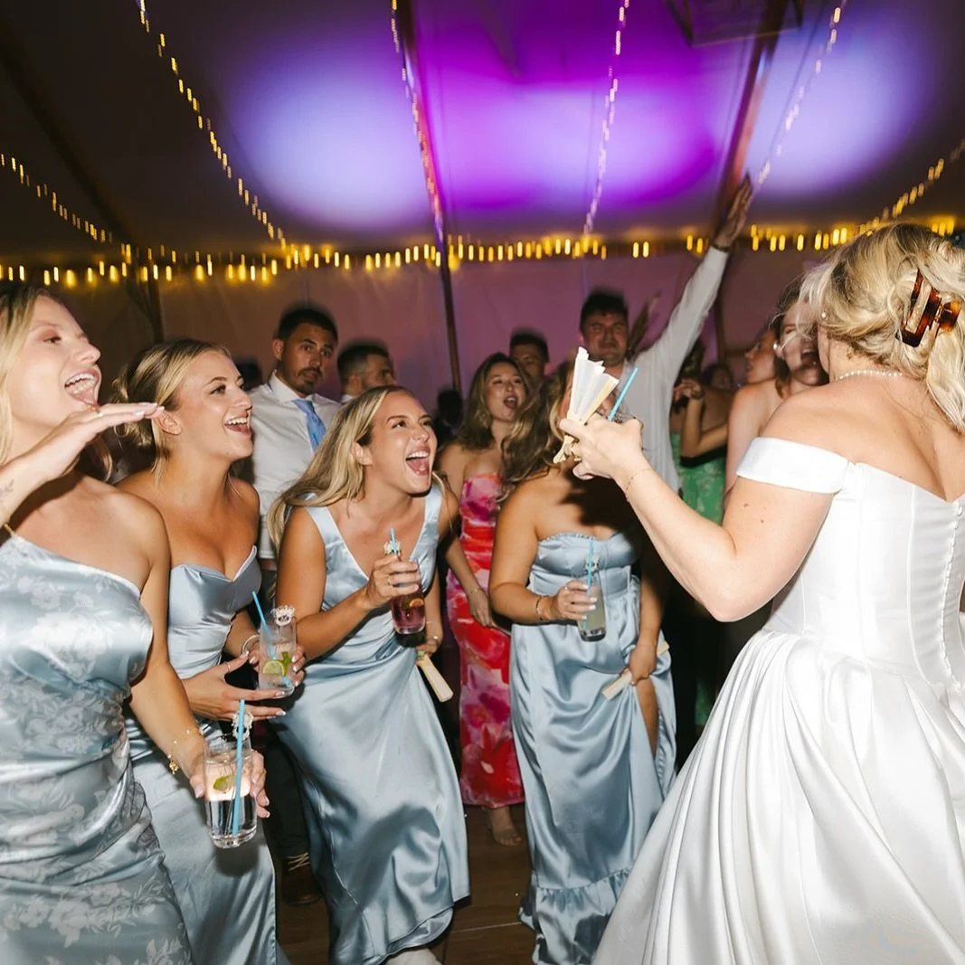 We love a Bohlin x The 1999 Wedding! What a dream event!

Band/DJ: @the1999live 
Coordinator: @ckcollectiveevents
Venue: @bohlinnewport
Photographer: @byjosecamacho
Content Creator: @_asithappened
Videographer: @movemountainsco
Florals: @songbirdflor