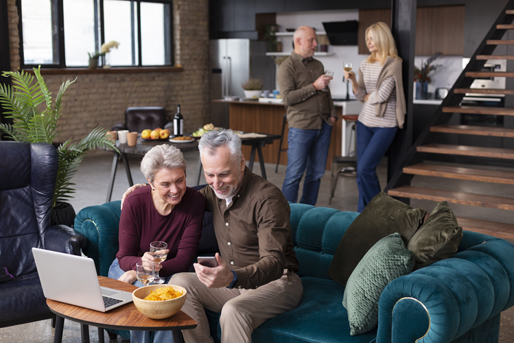 The Essential Role of Caregivers in Supporting Seniors’ Well-Being in Las Vegas