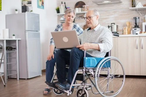 Assistive Devices for Elderly Care in Las Vegas – Enhancing Safety, Comfort, and Independence