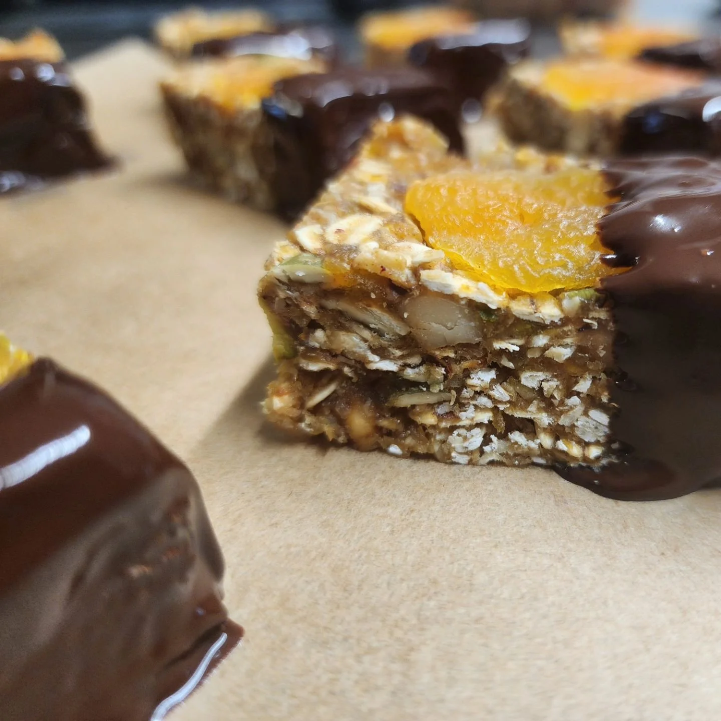Oh, the sweet treats are going off this week! 3 raw slice, a gluten-free mandarin and cranberry blondie, Mango lassie 
And so much more!
Starting from  next week, we will be selling house made crackers and bark, muslie, gluten-free buckwheat muesli, 