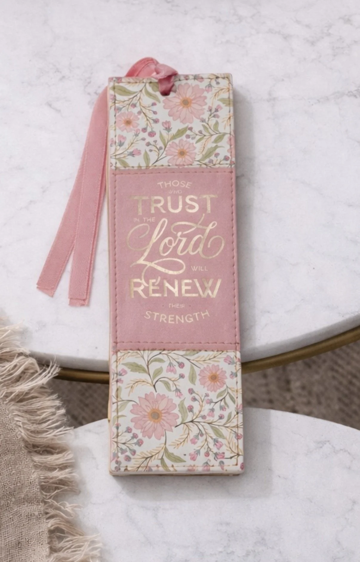 Bookmark Faux Leather Coral Trust in the Lord Isa 40:31