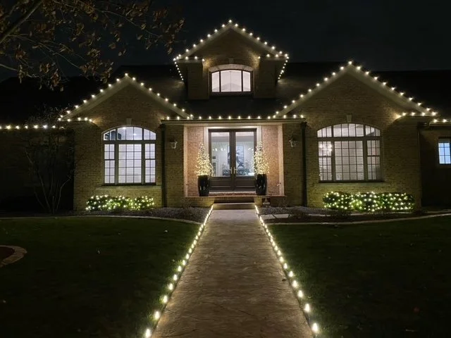 Warm White with Pathway and mini Bush Wraps