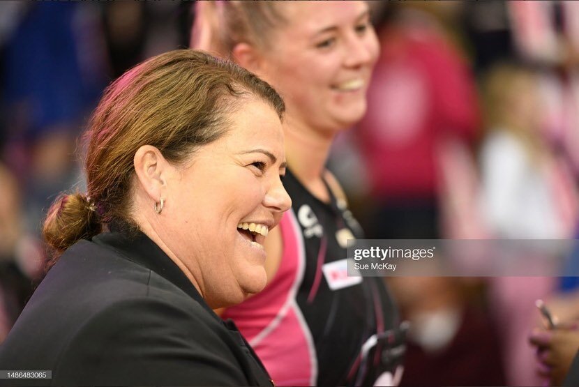 Happy faces all round at Thunderbirds HQ. 

Photographed for Getty Images.
@gettysport @adelaidethunderbirds 
#Thunderbirds #Sportsphotography #netballphotography #kickittome