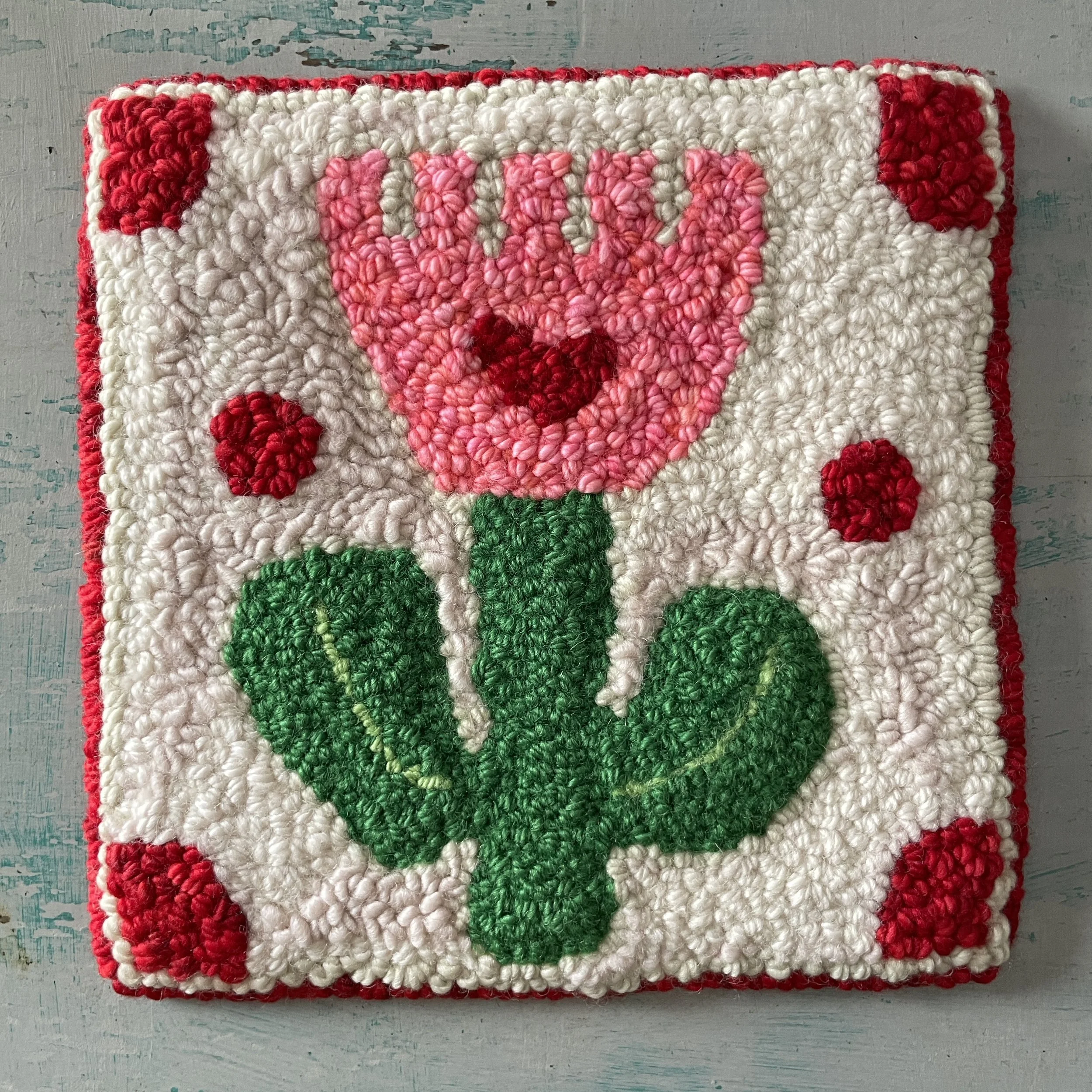 Folky Tulip in Dots 1.jpeg