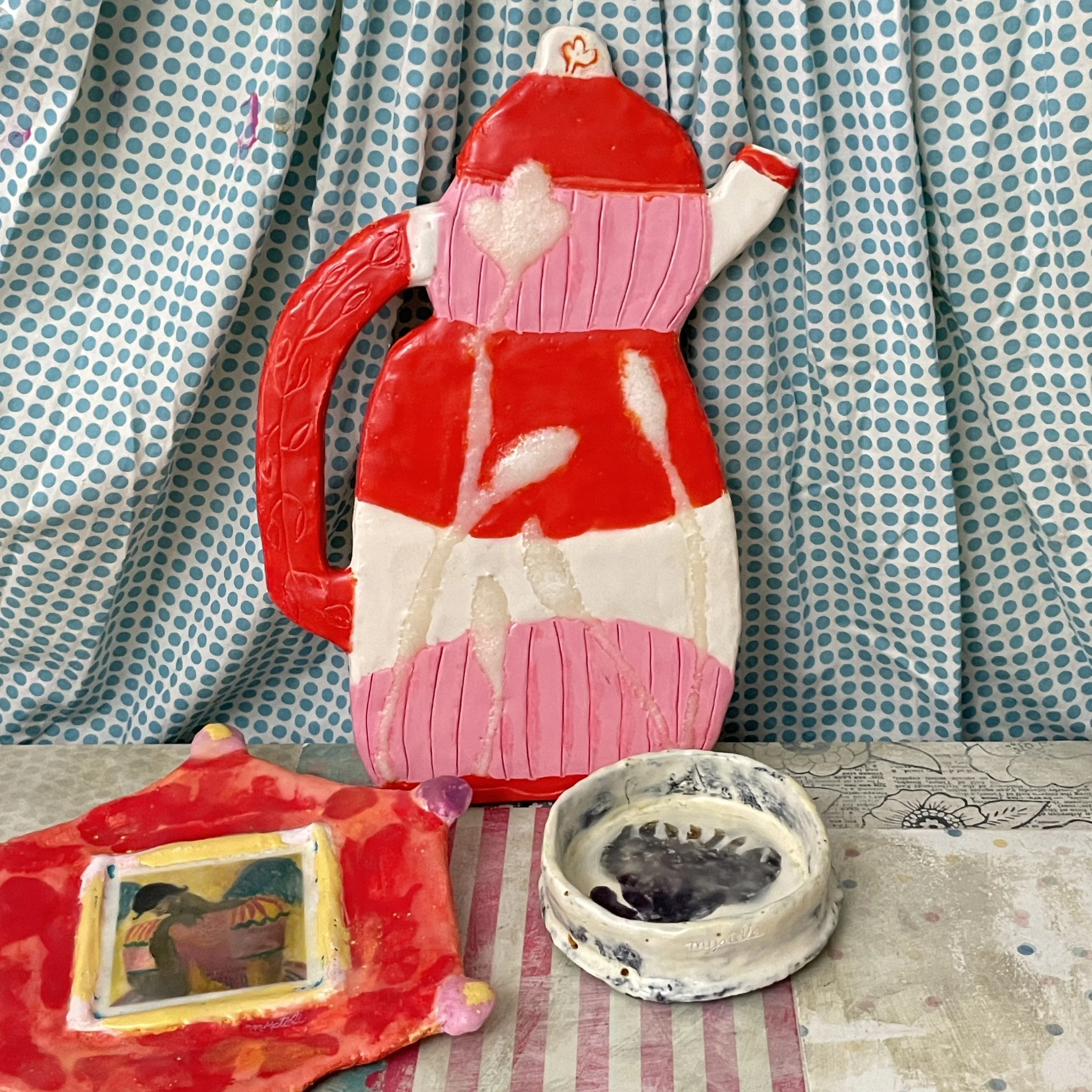 Red Pink Kettle3.jpeg