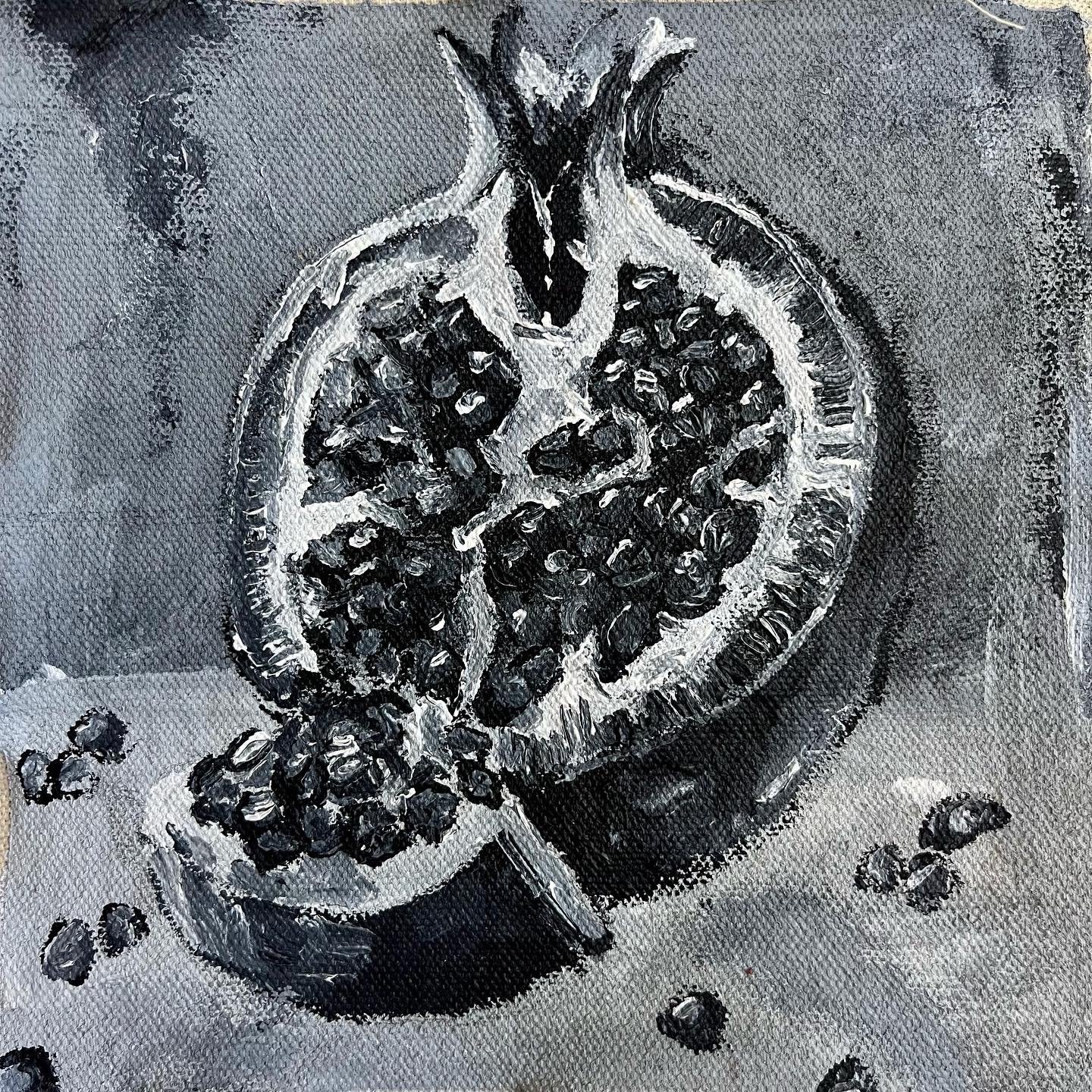 B&W Pomegranate