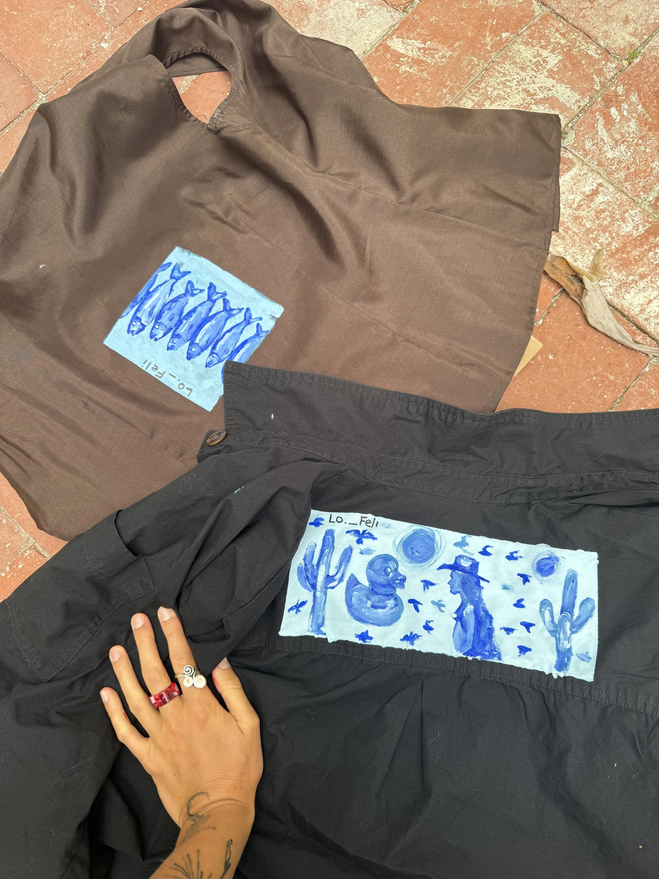 Sm. Button shirts