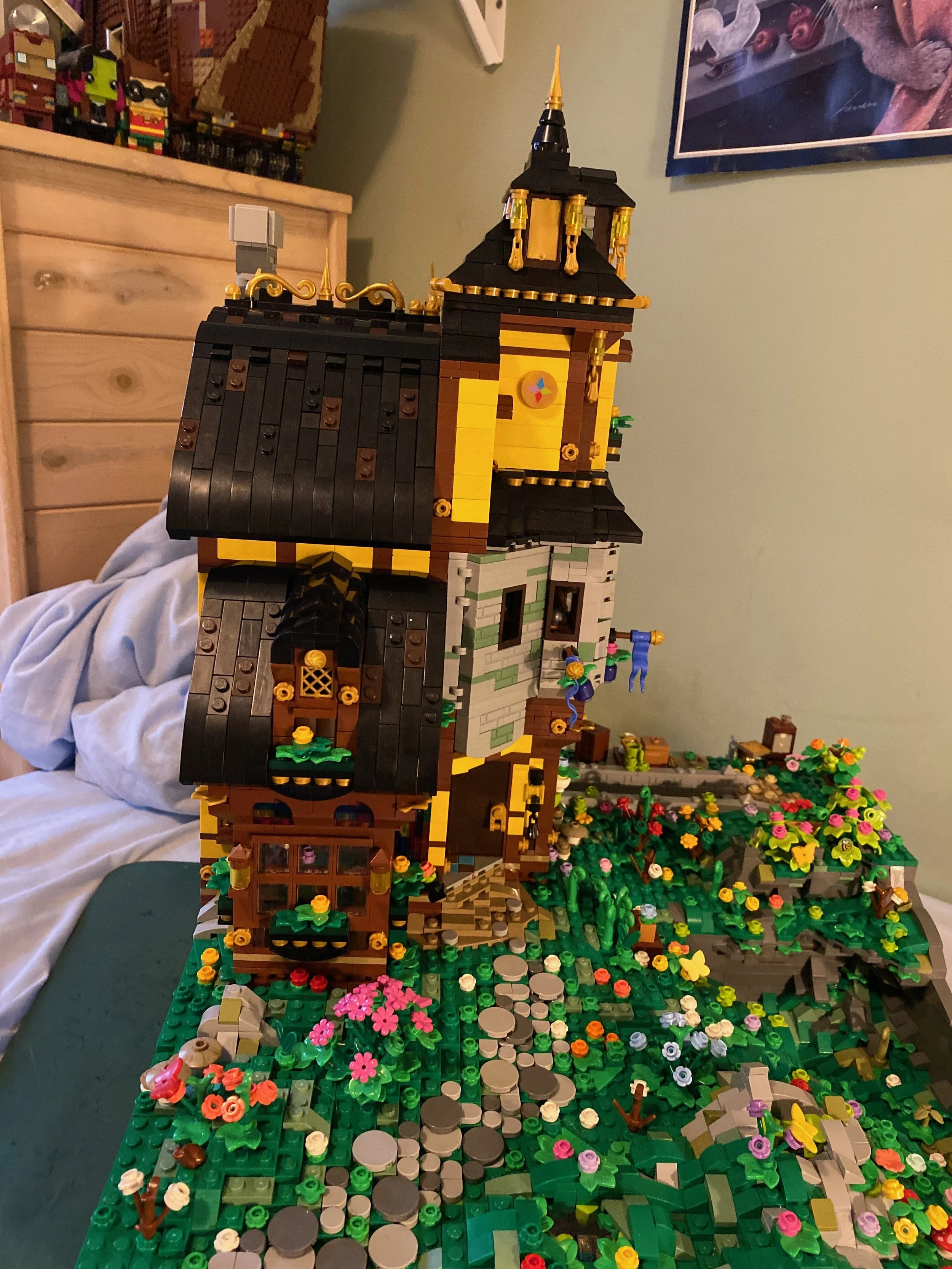 MOC Spotlight: “Wizard’s Cottage” by Connor McGrath Front View
