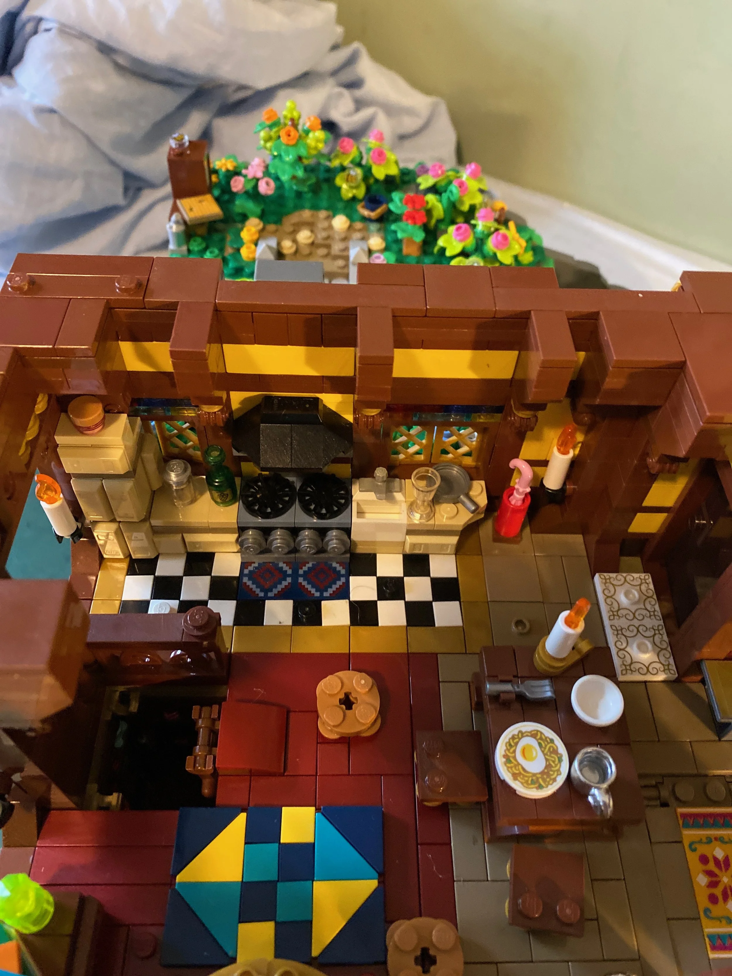 MOC Spotlight: “Wizard’s Cottage” by Connor McGrath Level1 Kitchen