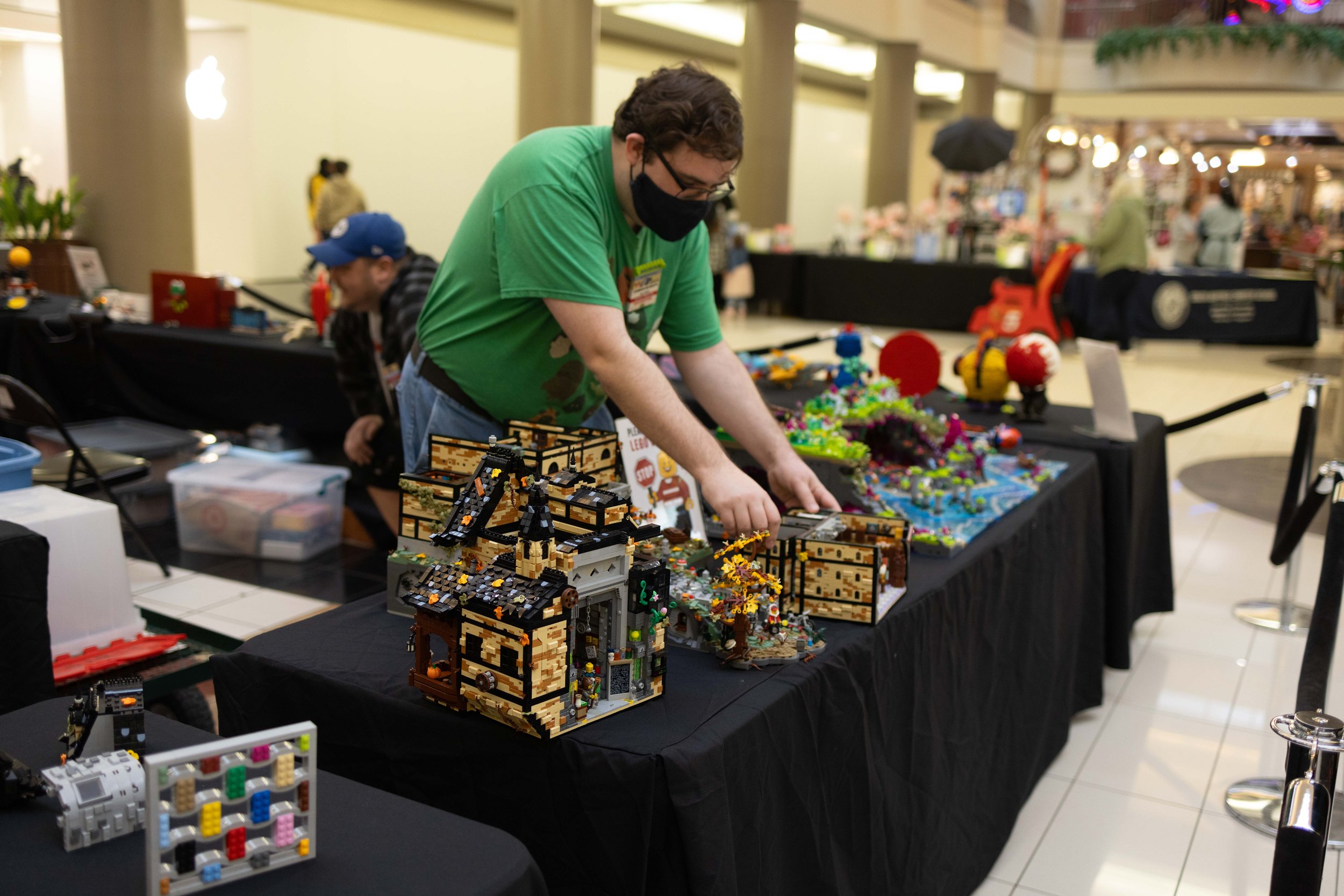 March in Motion: A Month of MOCs, Meetups & Momentum Galleria LUG EVENT 11 Of 48