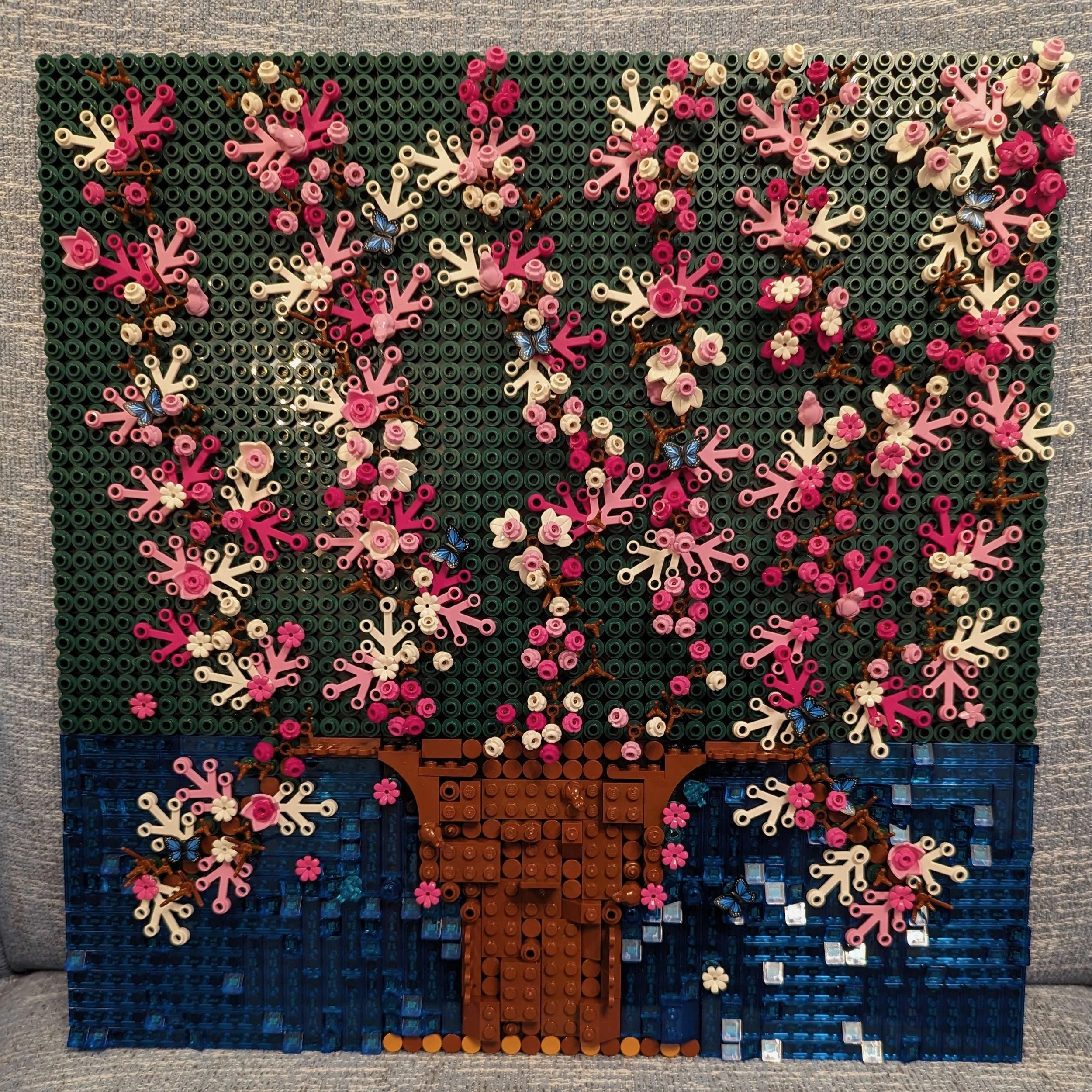 MOC Madness: A Month of Creativity PXL 20240409 011341647