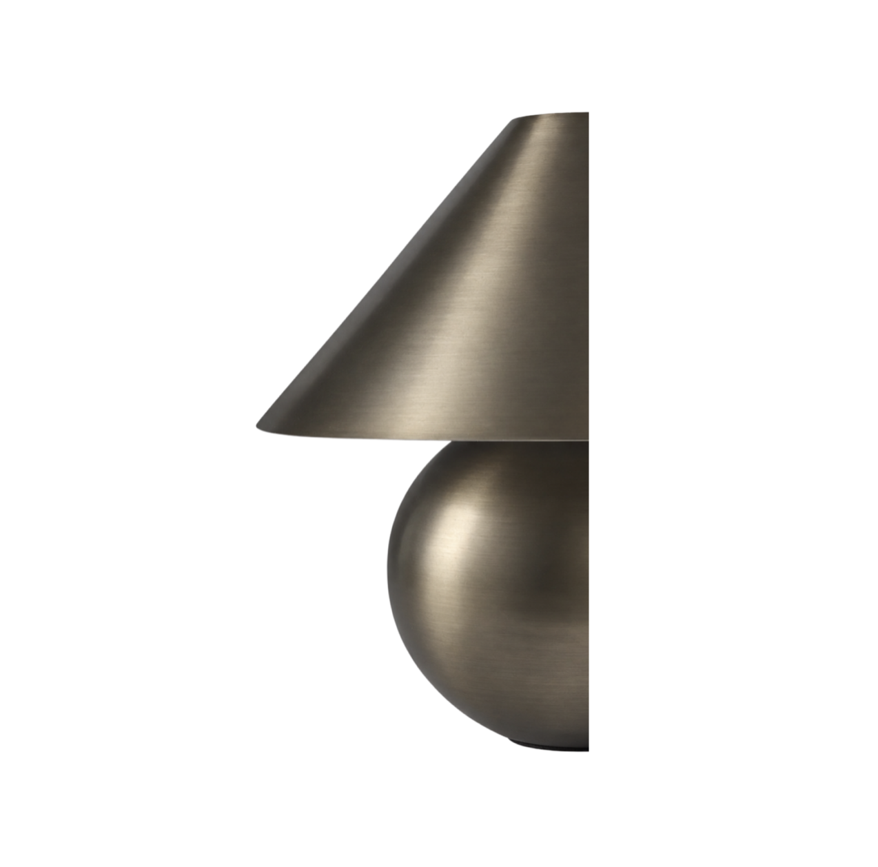 wedding-event-rentals-bronze-table-lamp-new-orleans-louisiana.png