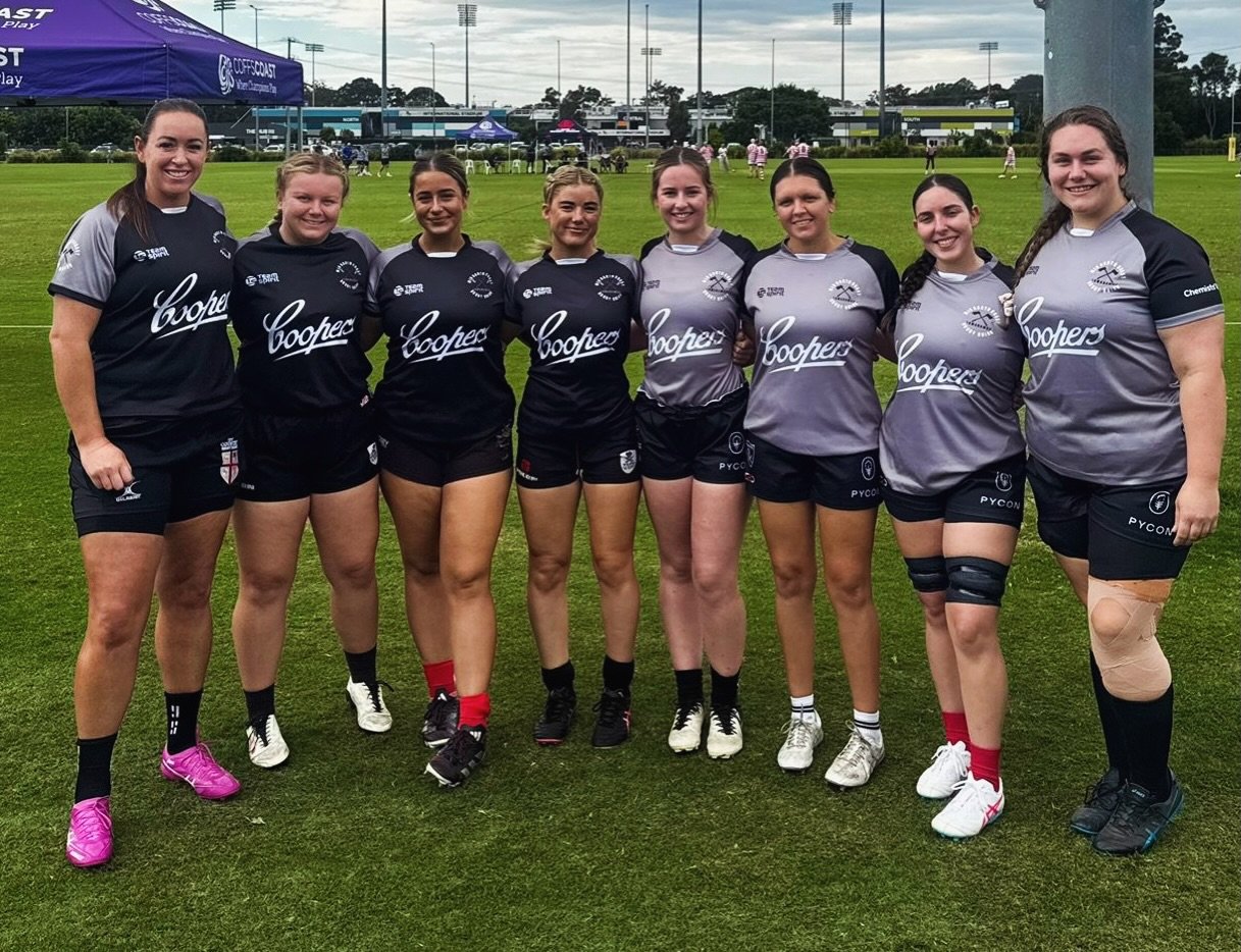 The Pirates ladies headed to Coffs Harbour where they were split into two MNC teams to play two hit outs, one against eachother and another against Far north coast. The games were a trial for the MNC team heading to country champs in May. The ladies 
