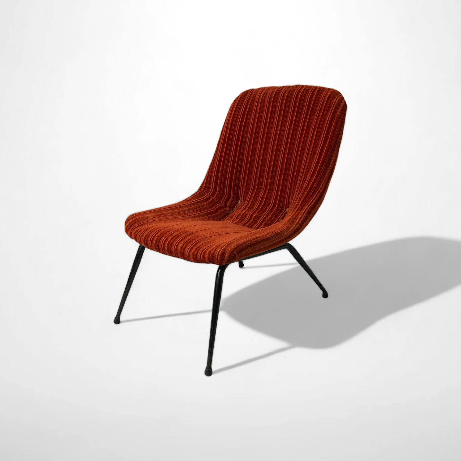 oranssinojatuoli01-Photoroom.jpg